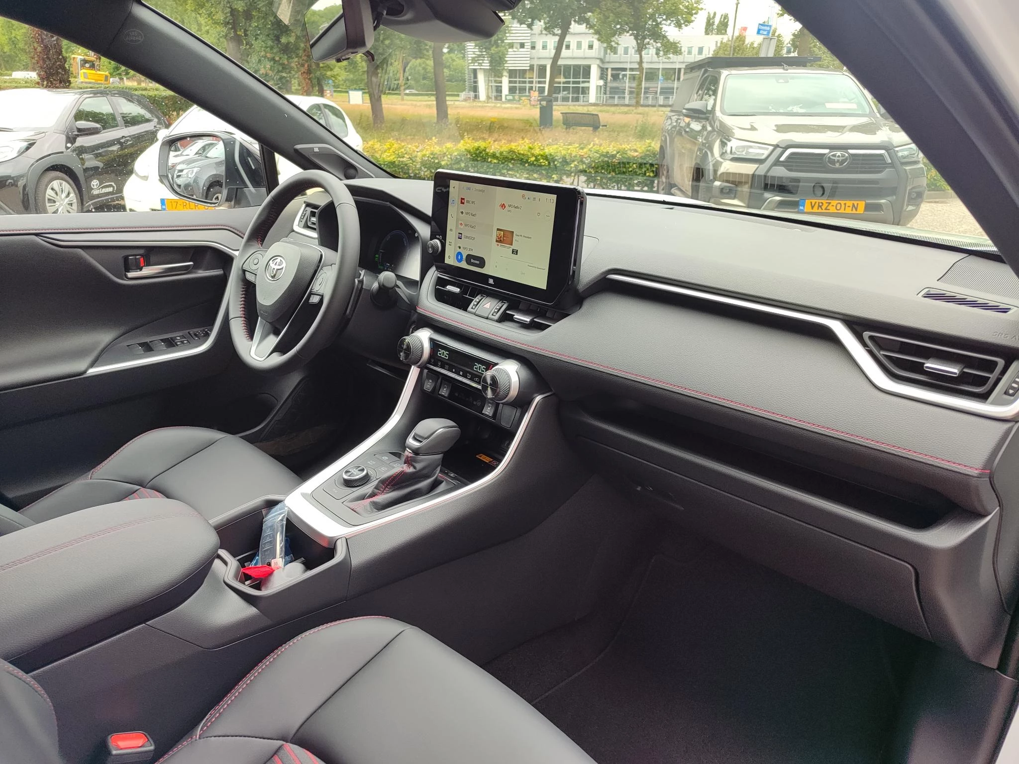 Hoofdafbeelding Toyota RAV4