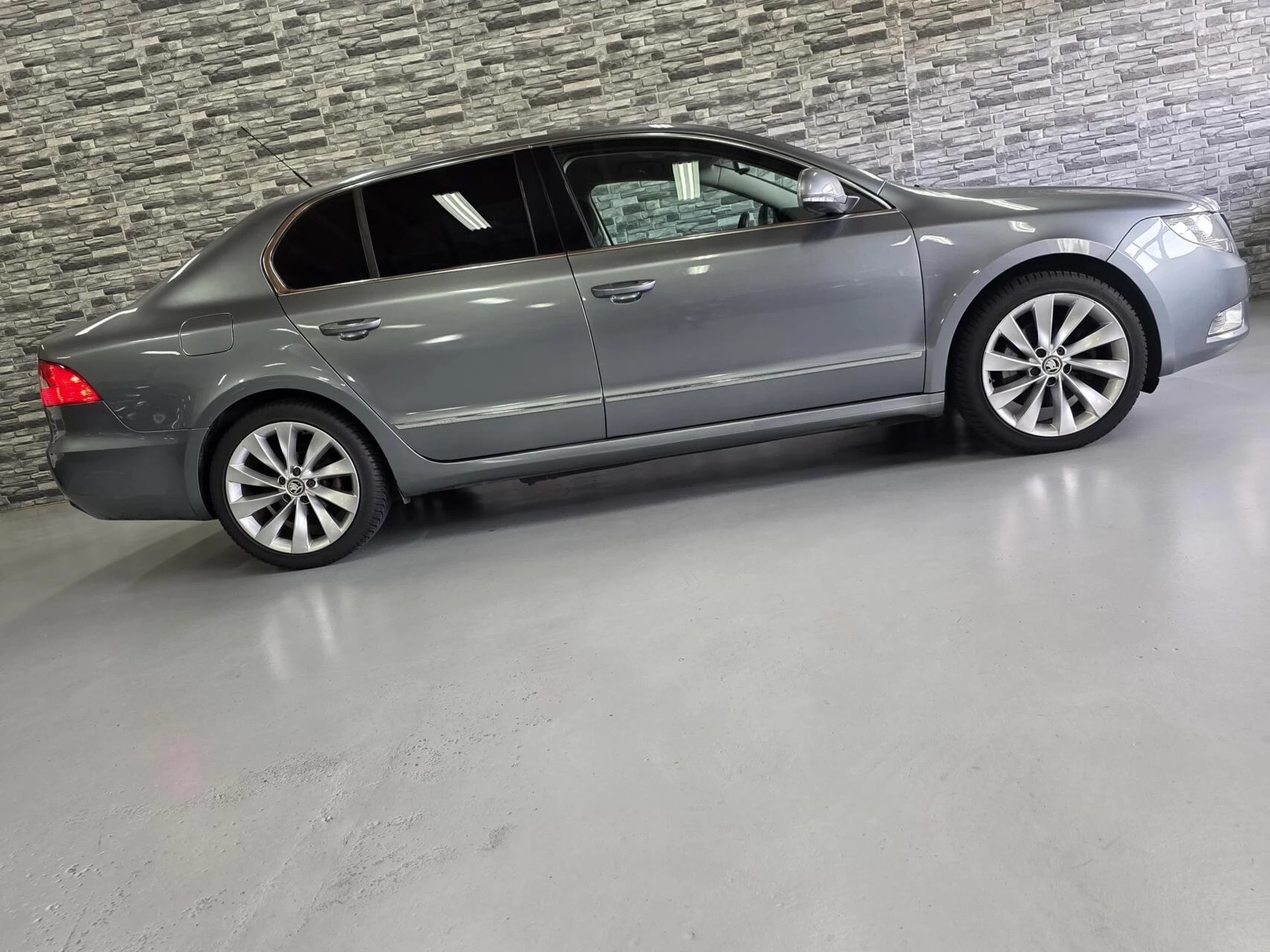 Hoofdafbeelding Škoda Superb