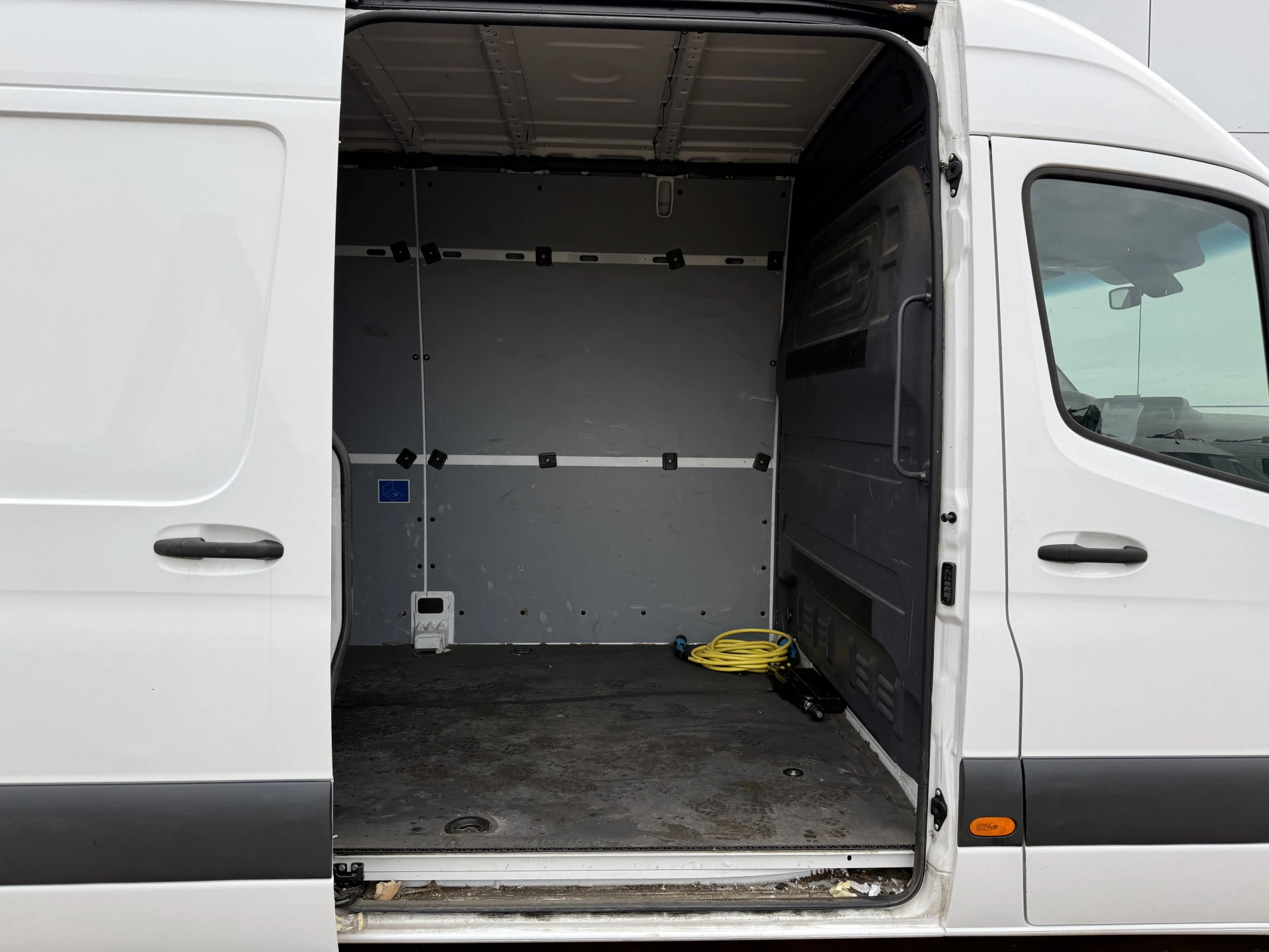 Hoofdafbeelding Mercedes-Benz eSprinter