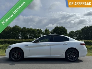 Alfa Romeo Giulia 2.0 T Veloce Q4 280pk, My21, Parelmoer!