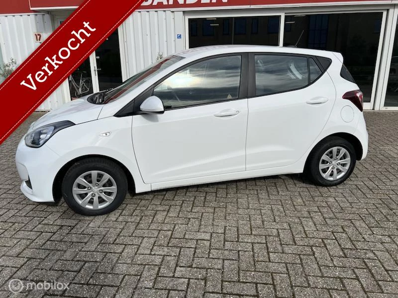 Hoofdafbeelding Hyundai i10