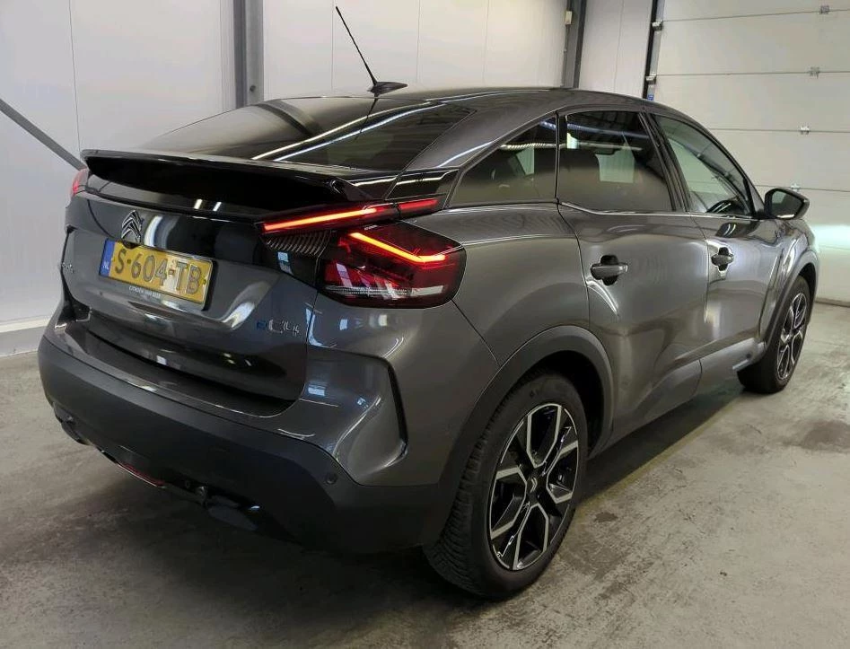 Hoofdafbeelding Citroën ë-C4
