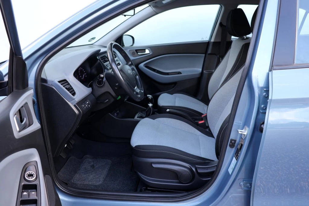 Hoofdafbeelding Hyundai i20