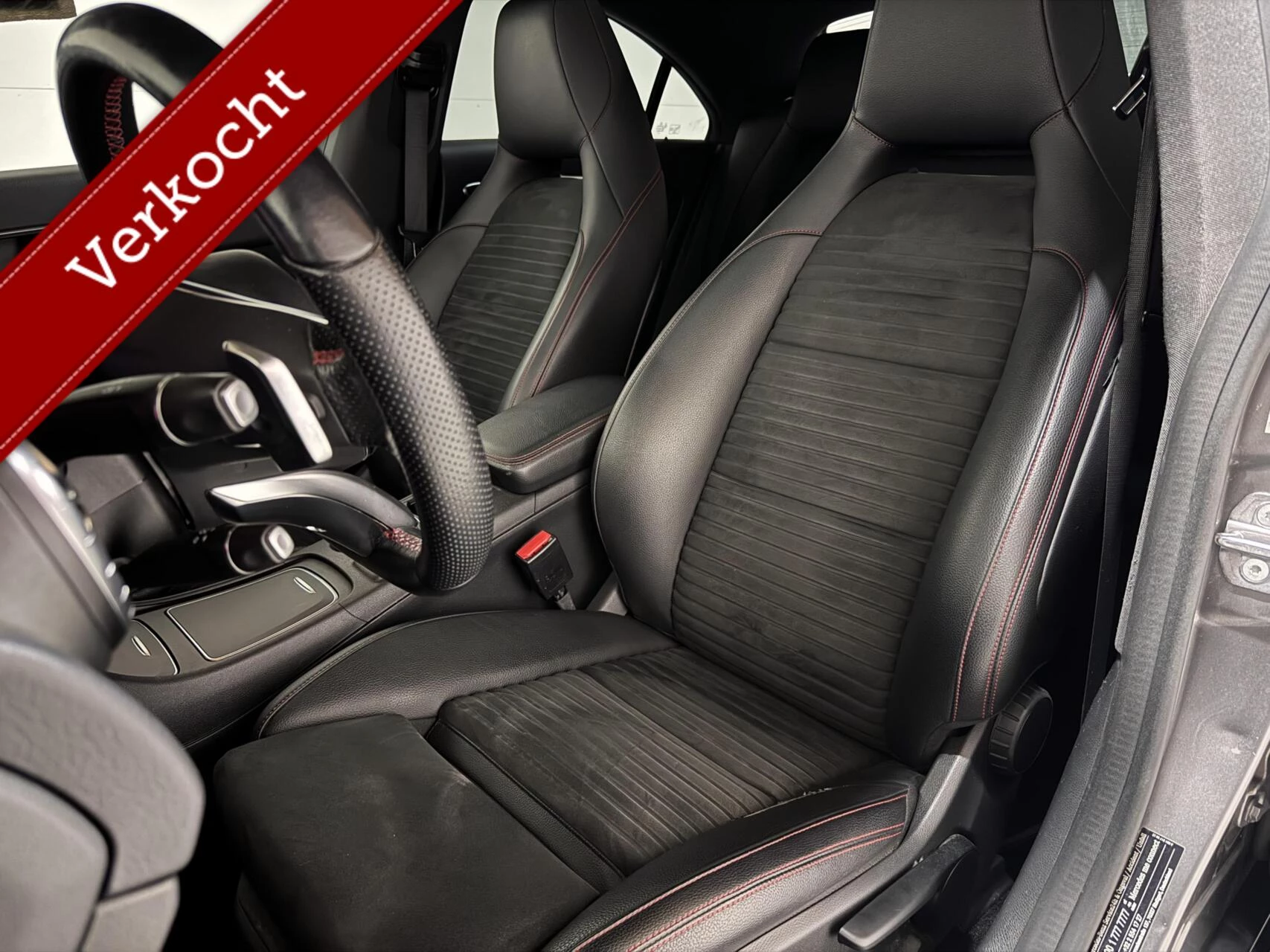 Hoofdafbeelding Mercedes-Benz CLA