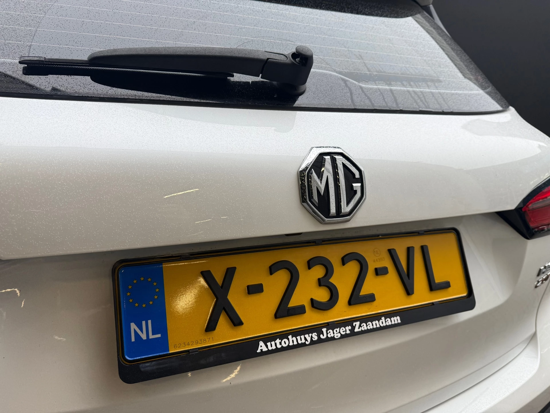 Hoofdafbeelding MG HS