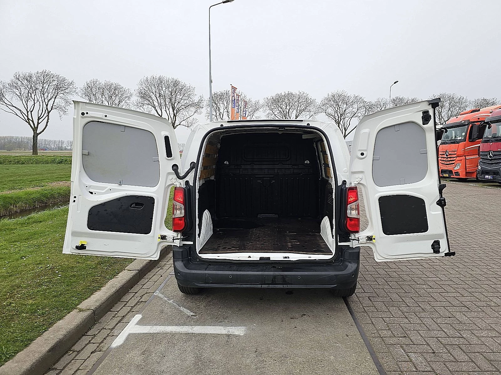 Hoofdafbeelding Opel Combo