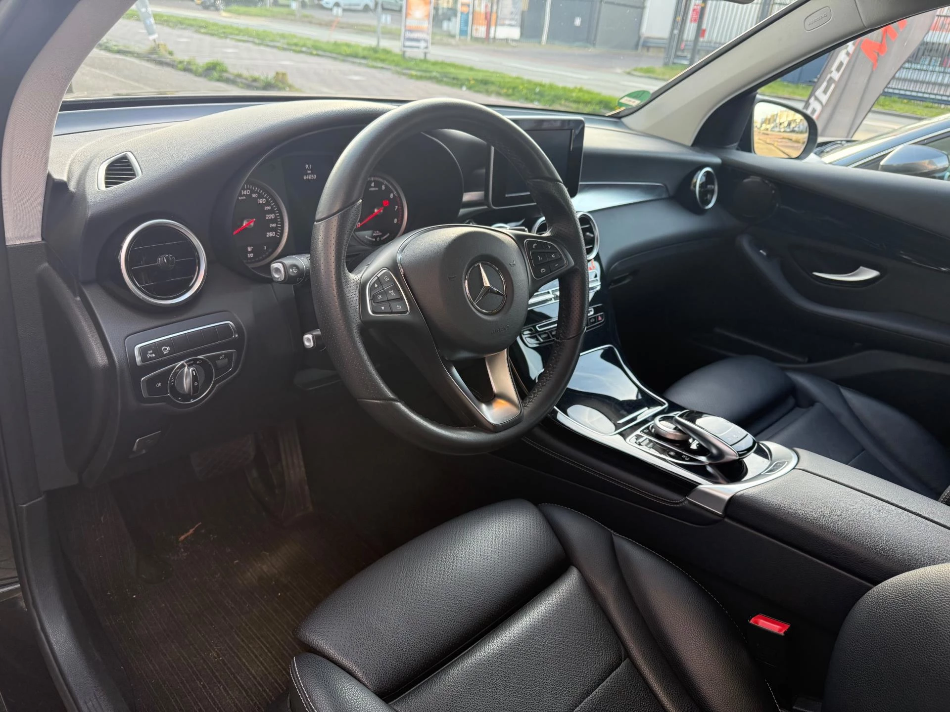 Hoofdafbeelding Mercedes-Benz GLC