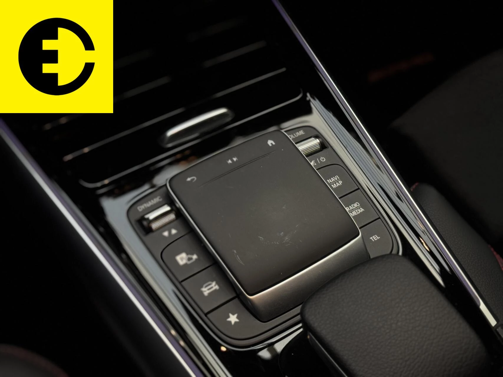 Hoofdafbeelding Mercedes-Benz EQA