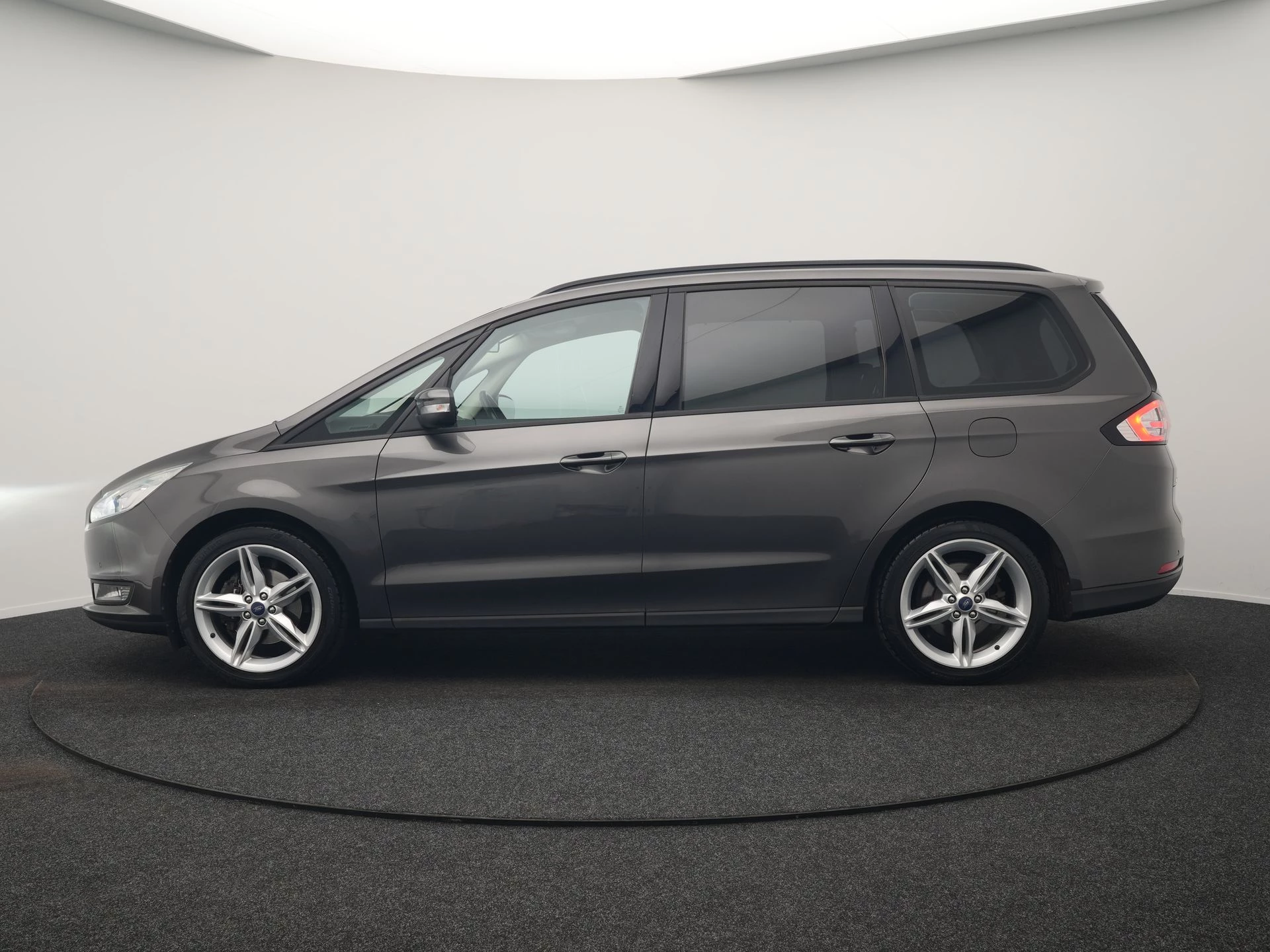 Hoofdafbeelding Ford Galaxy