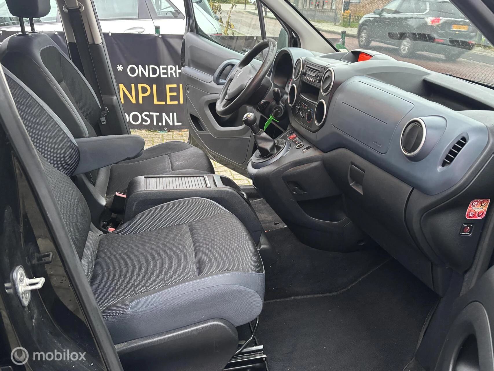 Hoofdafbeelding Peugeot Partner