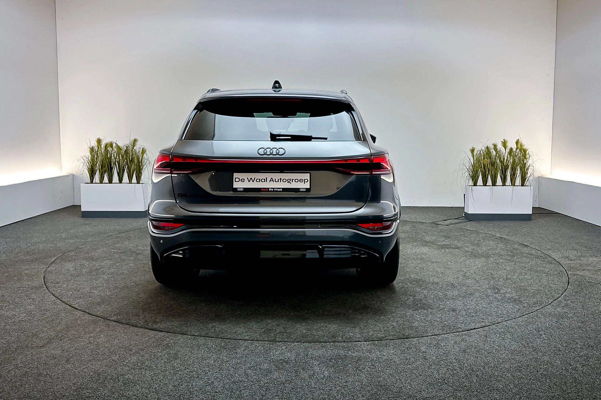 Hoofdafbeelding Audi Q6 e-tron