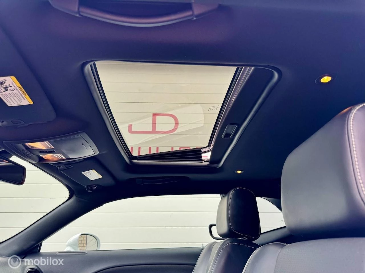 Hoofdafbeelding Dodge Challenger