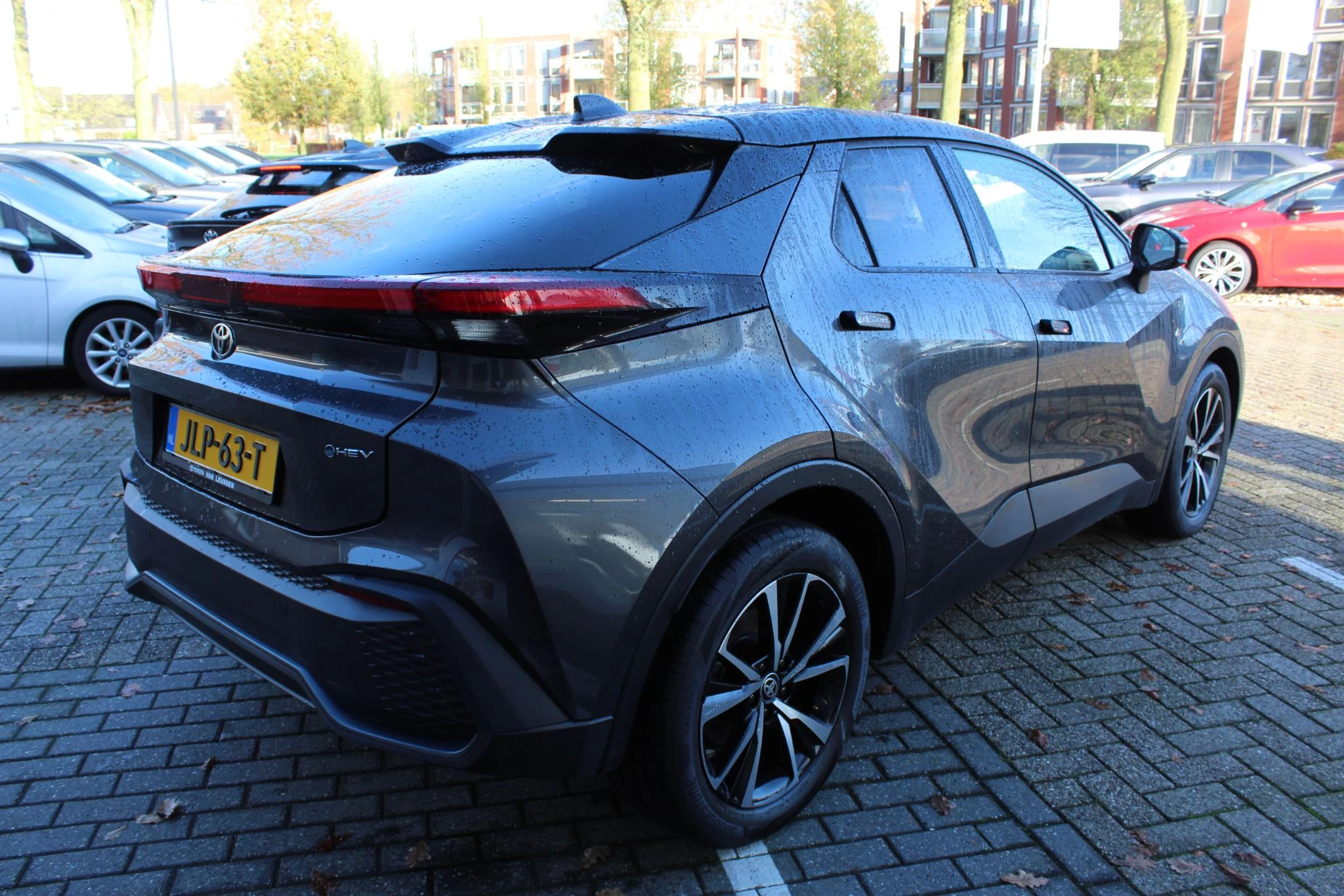 Hoofdafbeelding Toyota C-HR