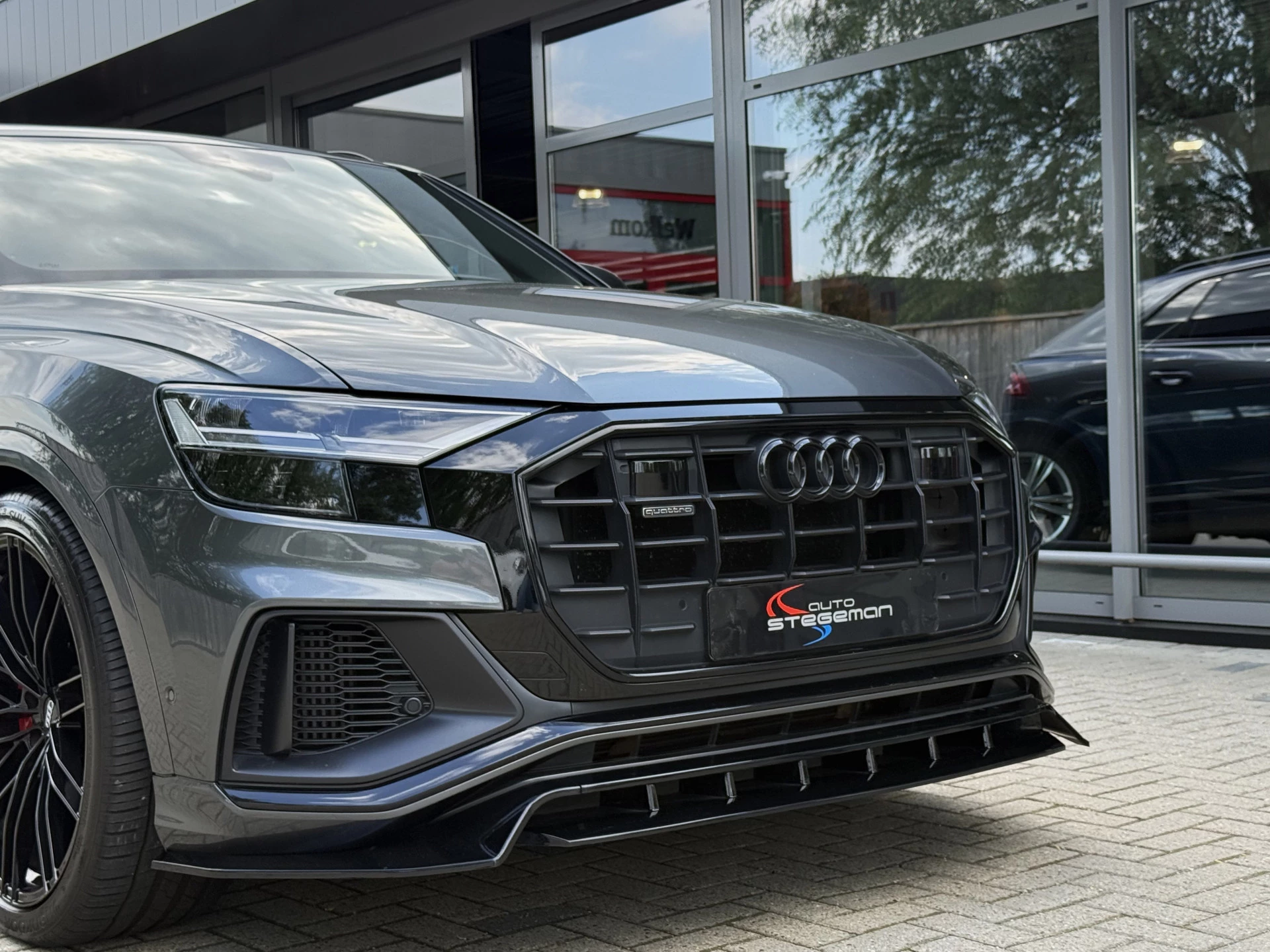 Hoofdafbeelding Audi Q8