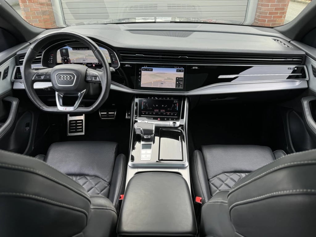 Hoofdafbeelding Audi Q8