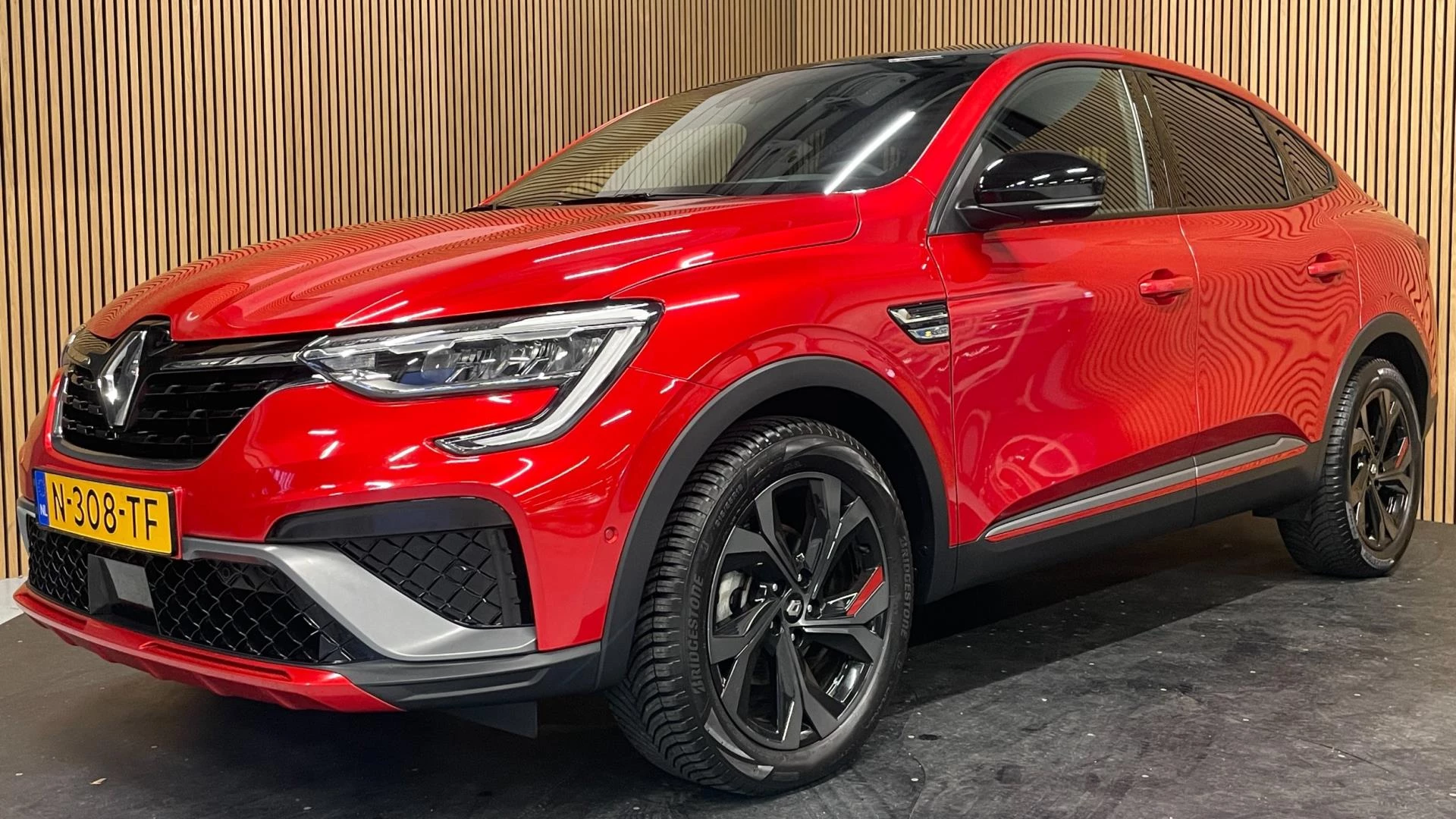 Hoofdafbeelding Renault Arkana