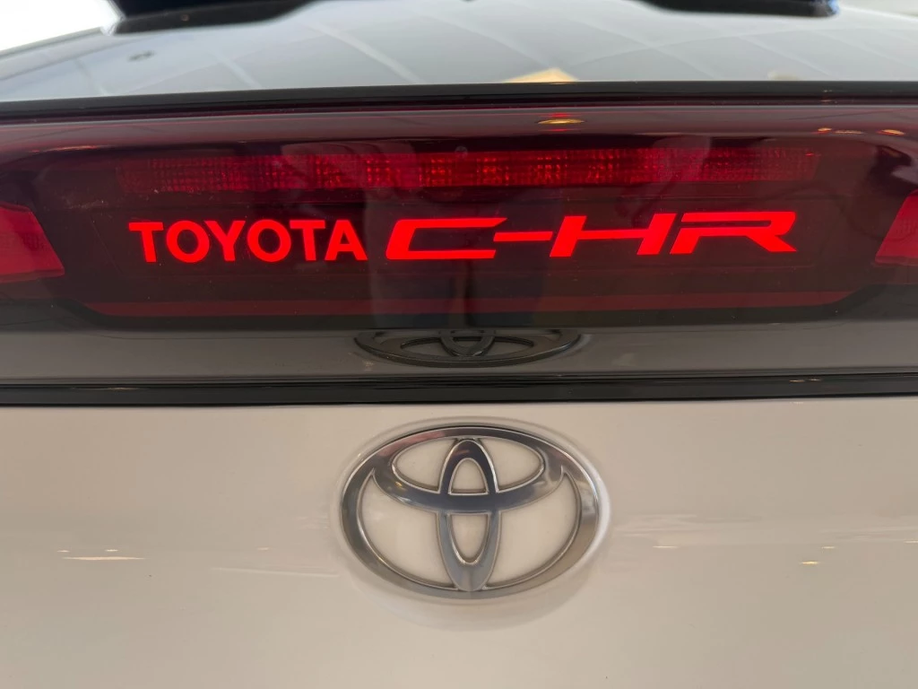 Hoofdafbeelding Toyota C-HR