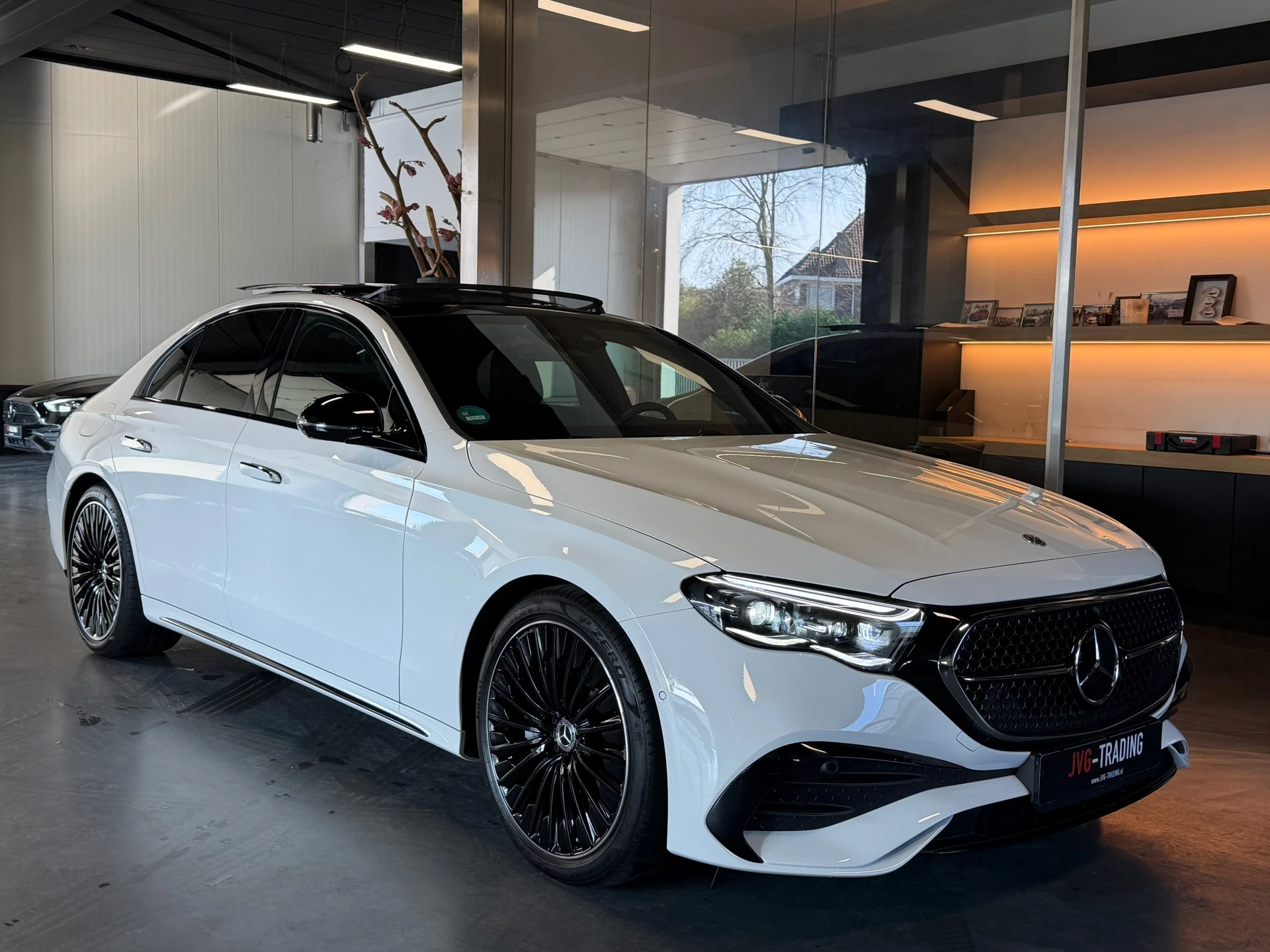Hoofdafbeelding Mercedes-Benz E-Klasse