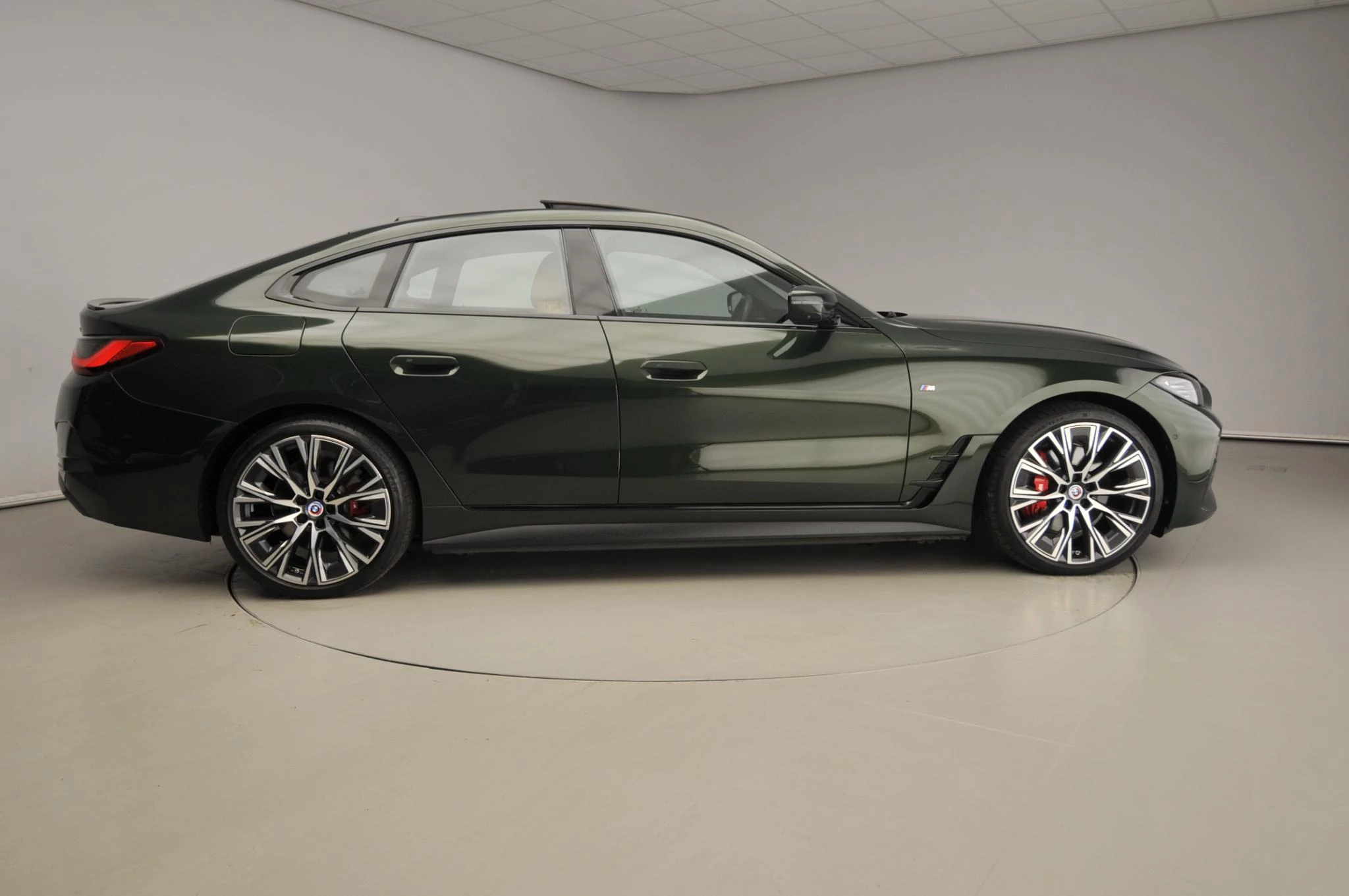 Hoofdafbeelding BMW i4