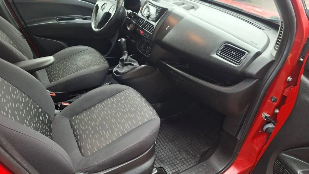 Hoofdafbeelding Opel Combo