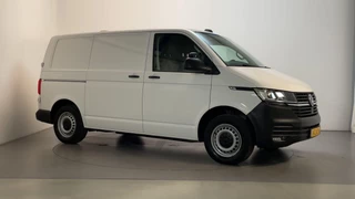 Volkswagen Transporter 2.0 TDI 150pk DSG L1H1 3-zits Camera Navigatie DAB+ App-Connect