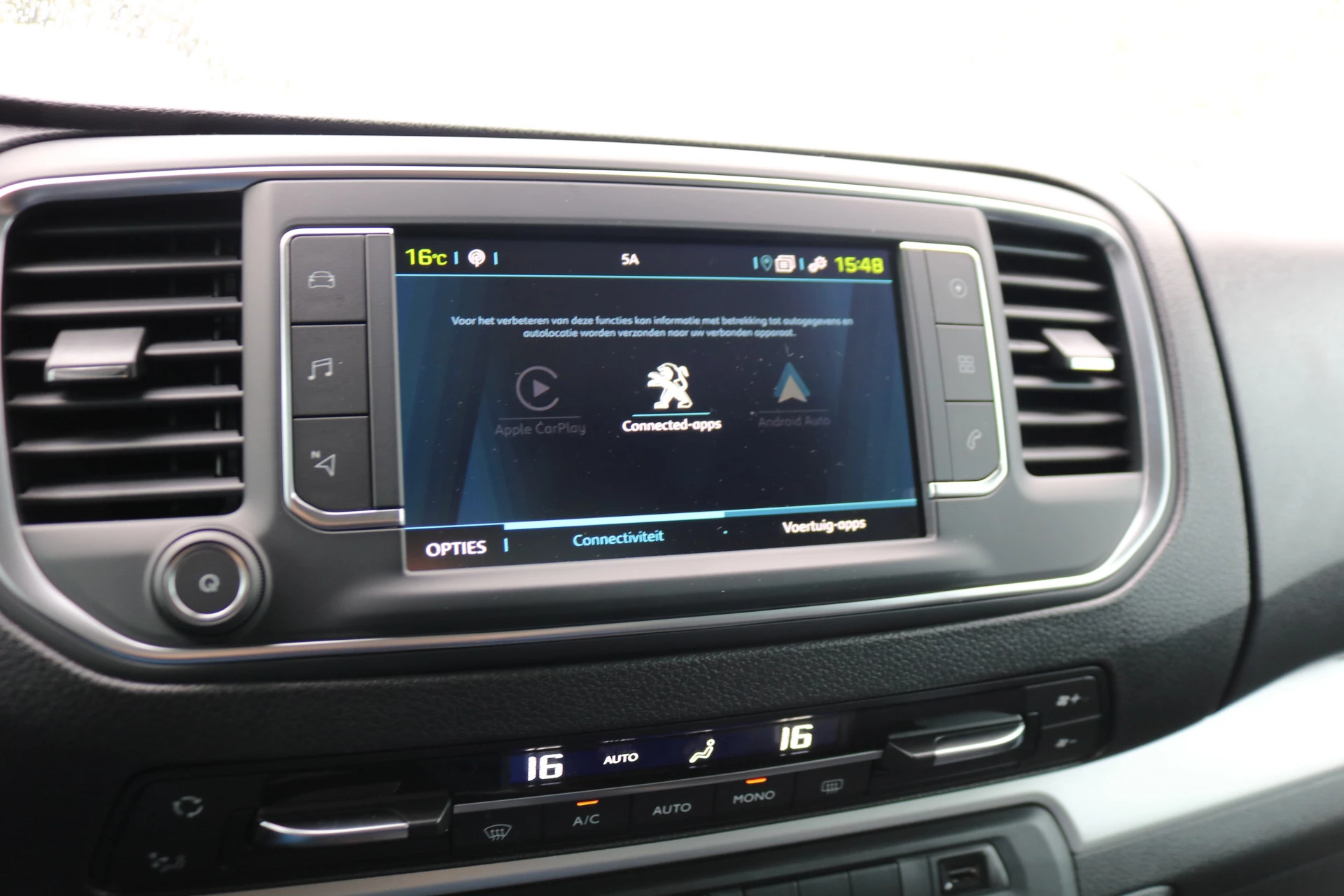Hoofdafbeelding Peugeot e-Expert