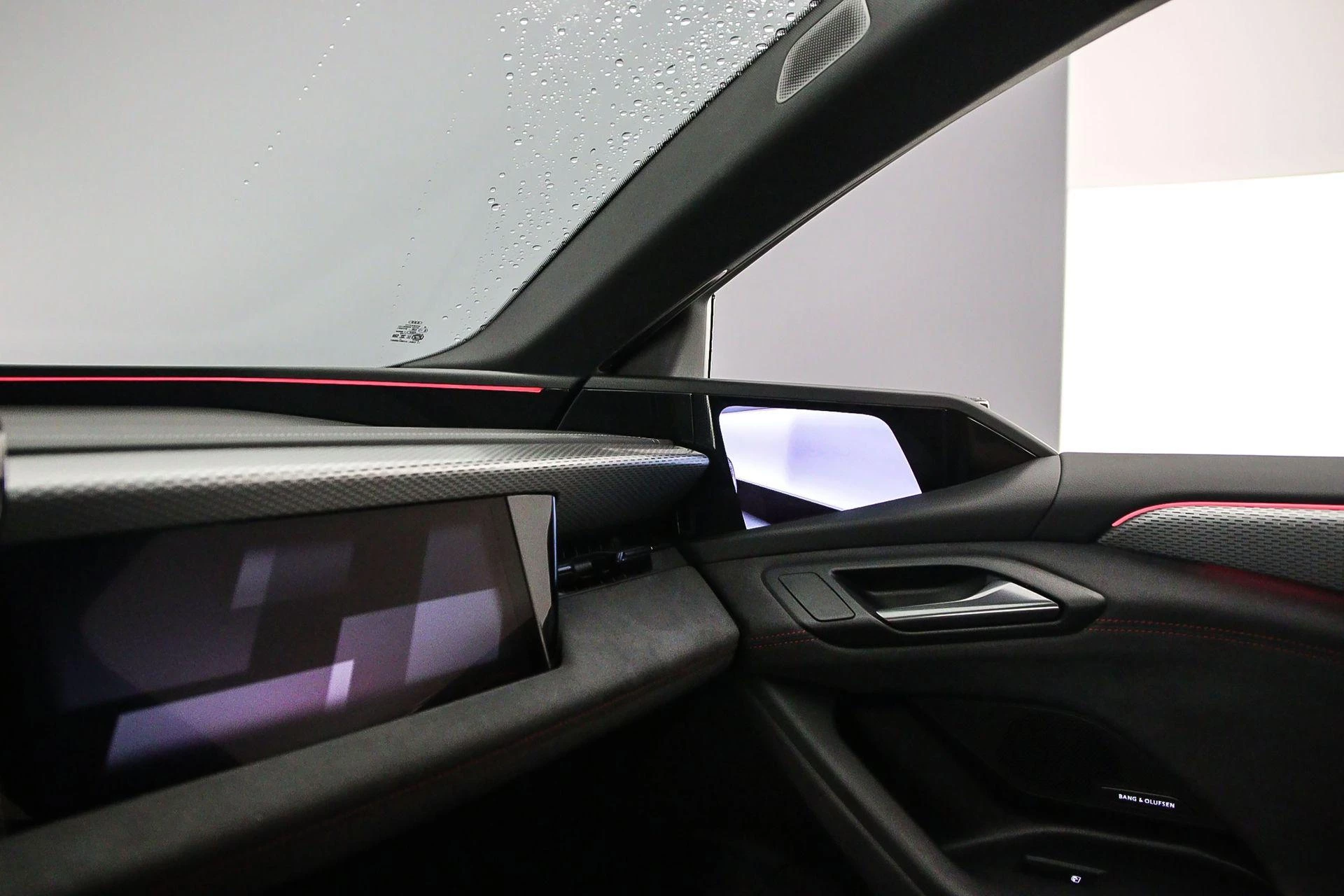 Hoofdafbeelding Audi A6 Avant e-tron