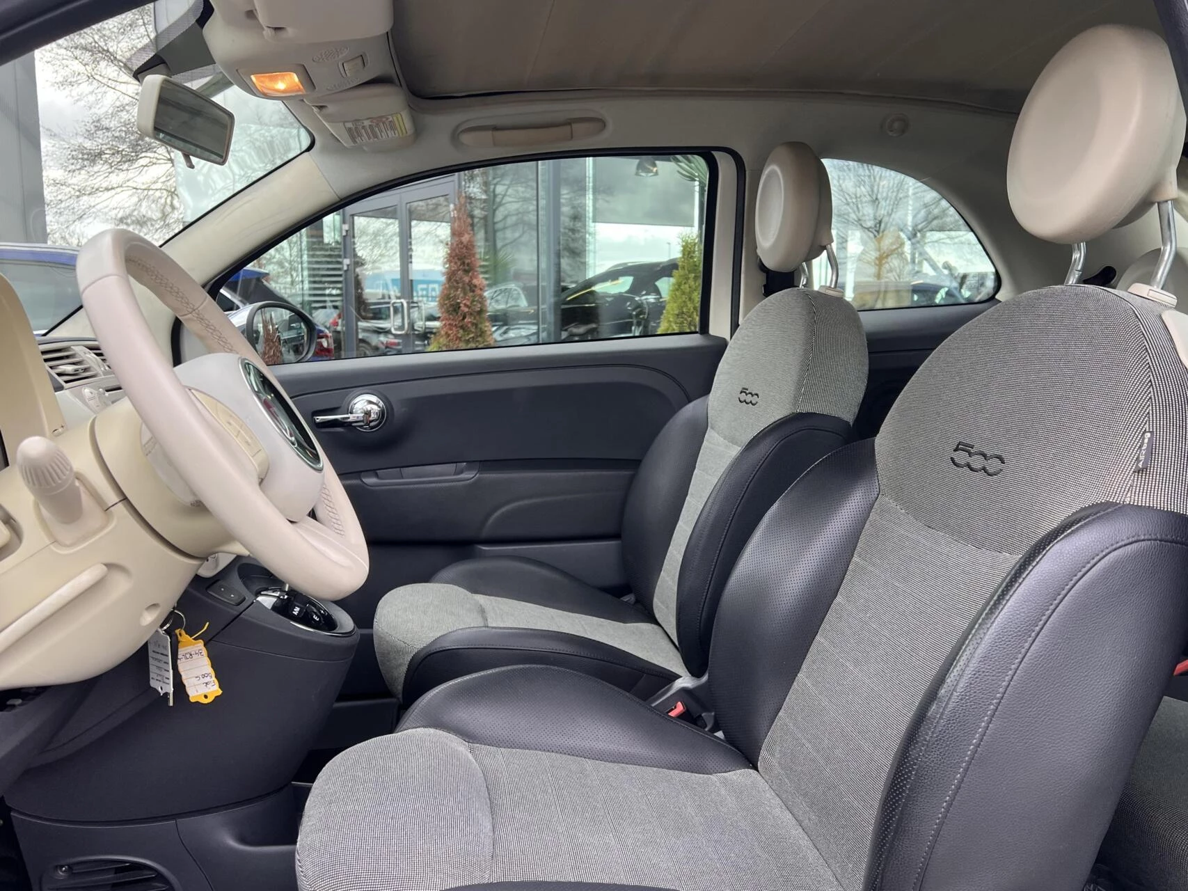 Hoofdafbeelding Fiat 500C