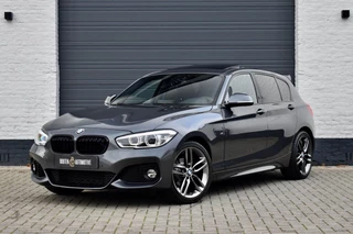 Hoofdafbeelding BMW 1 Serie BMW 1-serie 118i Edition M Sport Shadow Executive | Schuifdak | LED |