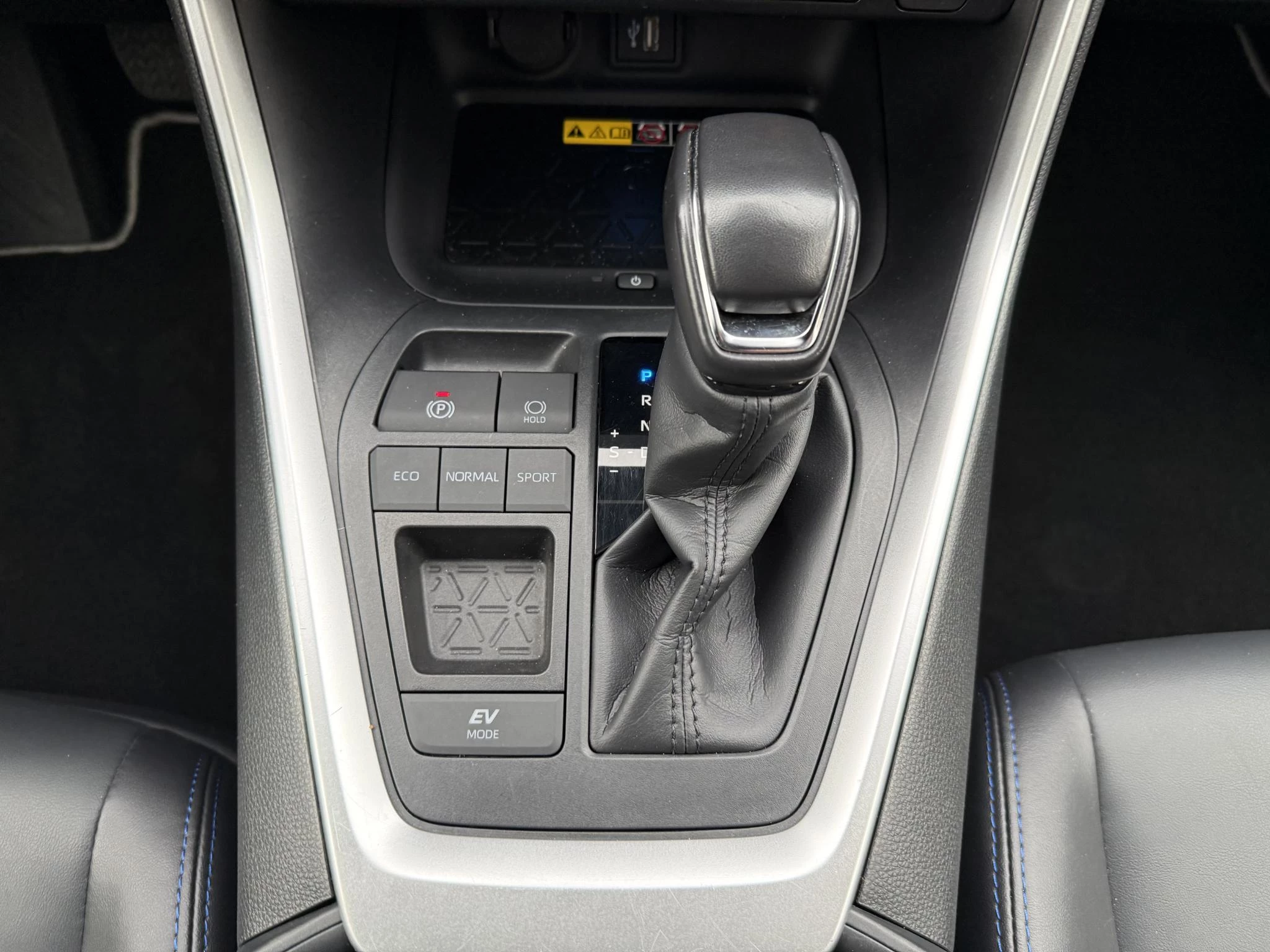 Hoofdafbeelding Toyota RAV4