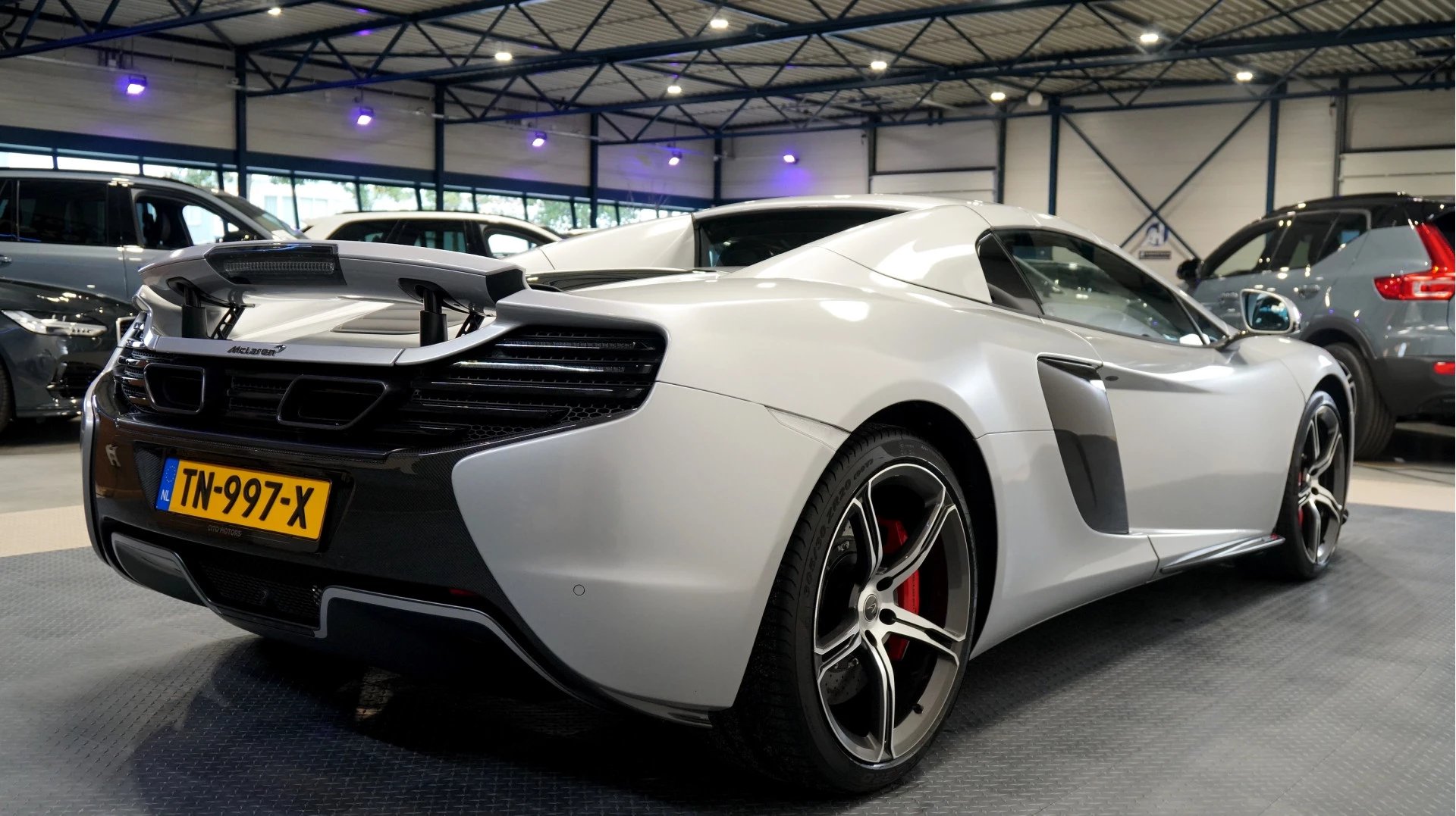 Hoofdafbeelding McLaren 650S