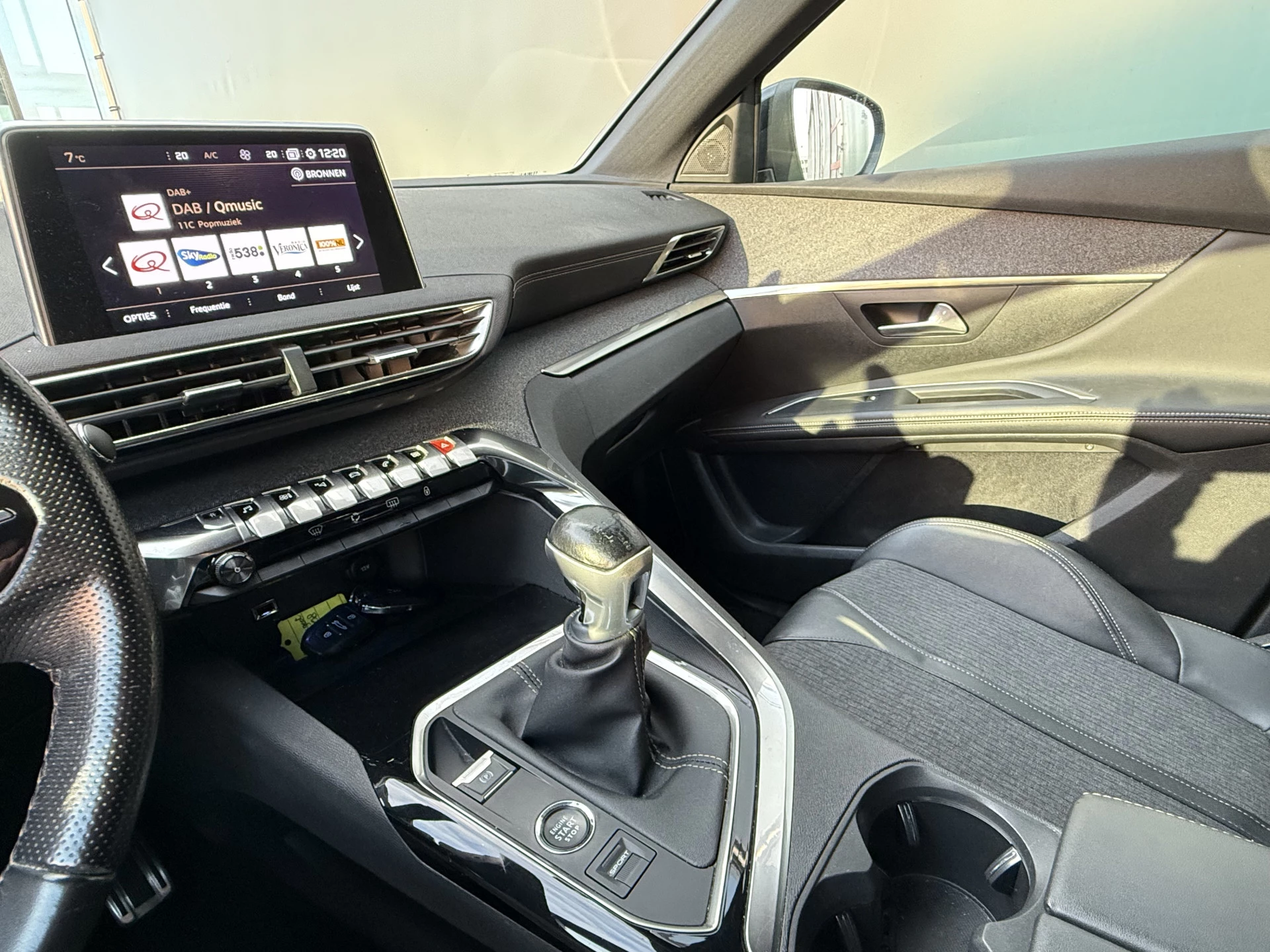 Hoofdafbeelding Peugeot 5008