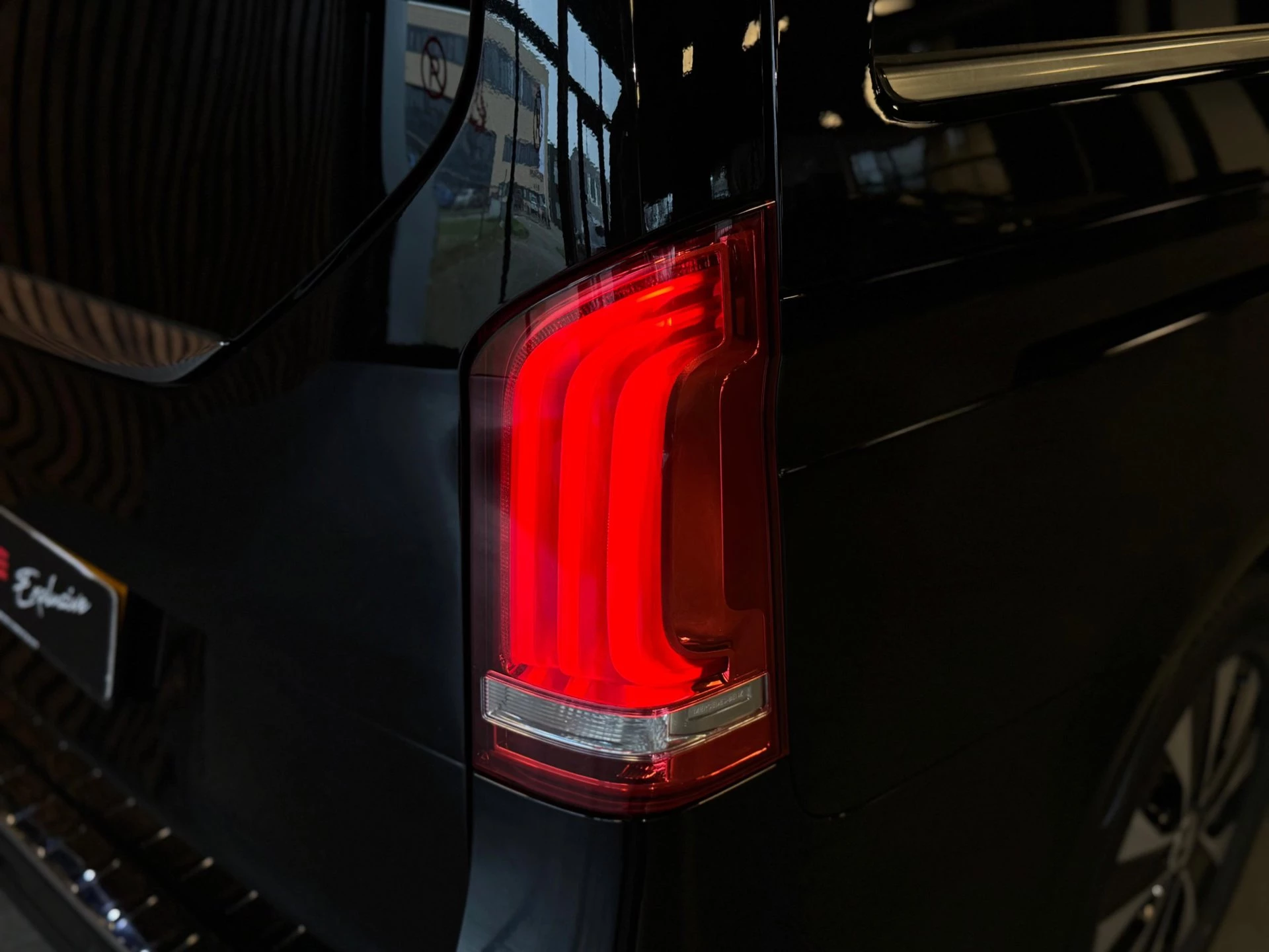 Hoofdafbeelding Mercedes-Benz EQV