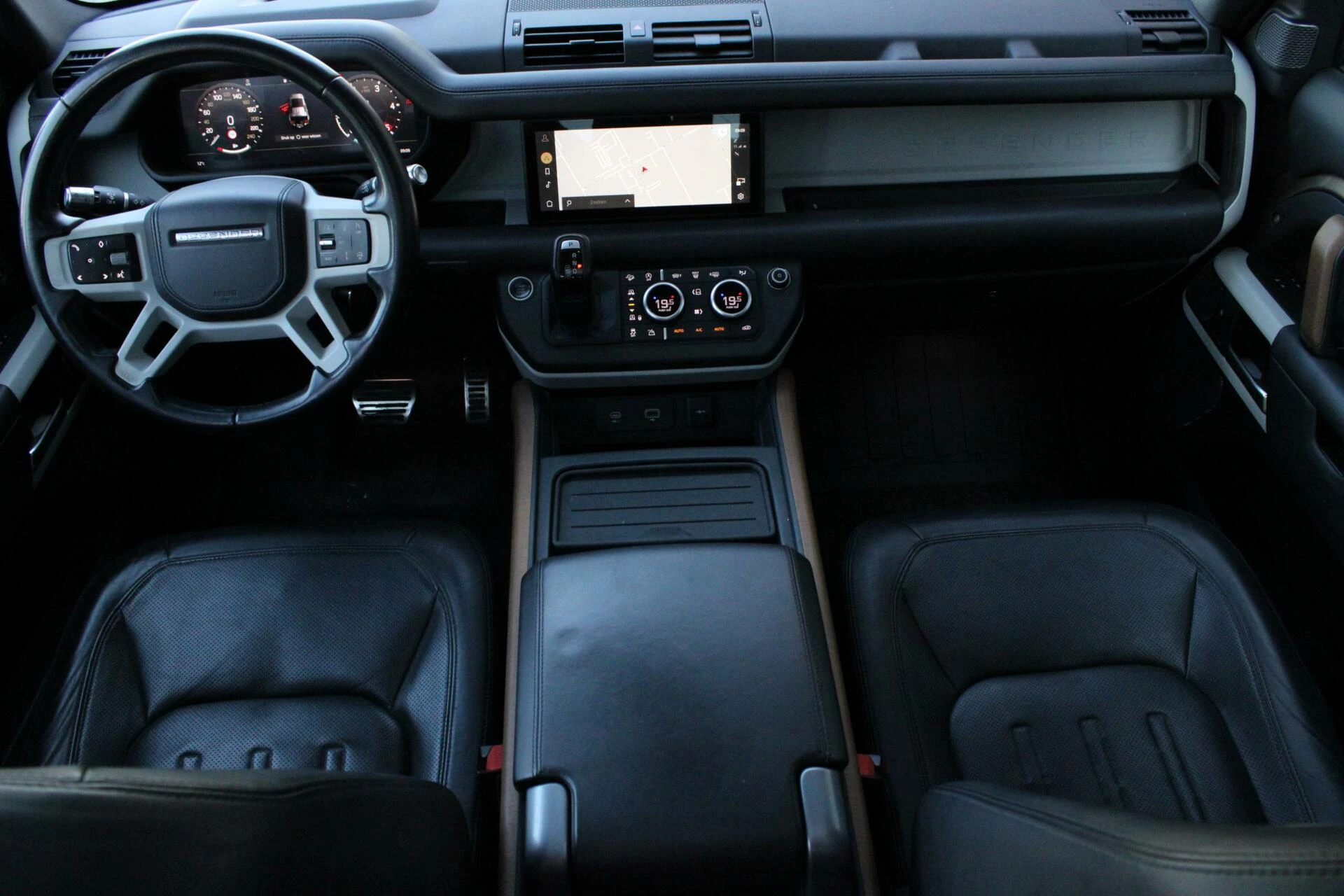 Hoofdafbeelding Land Rover Defender