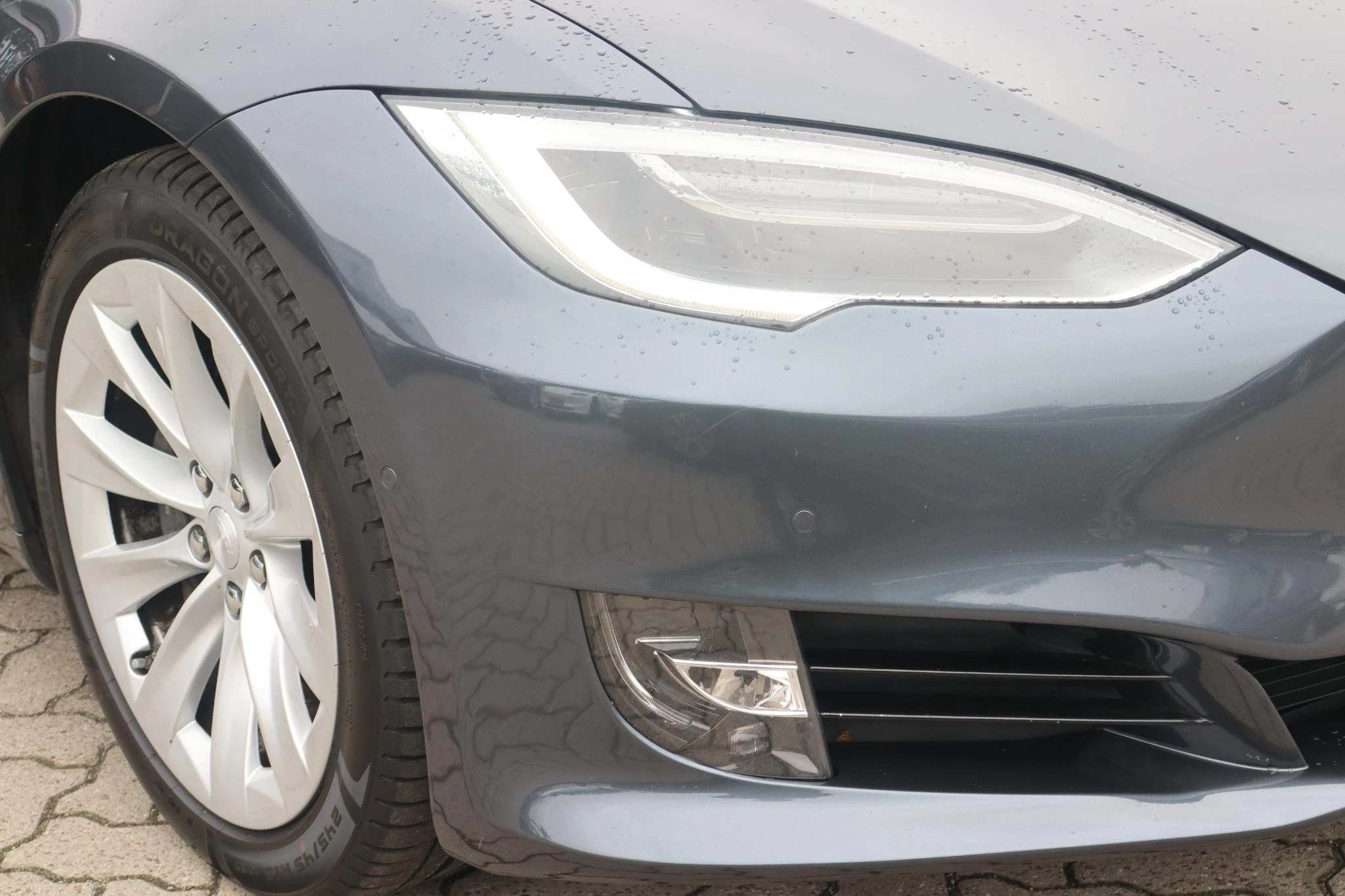 Hoofdafbeelding Tesla Model S