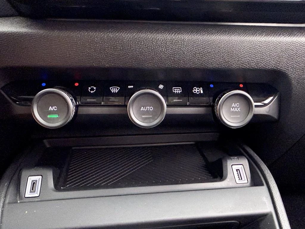 Hoofdafbeelding Citroën ë-C4