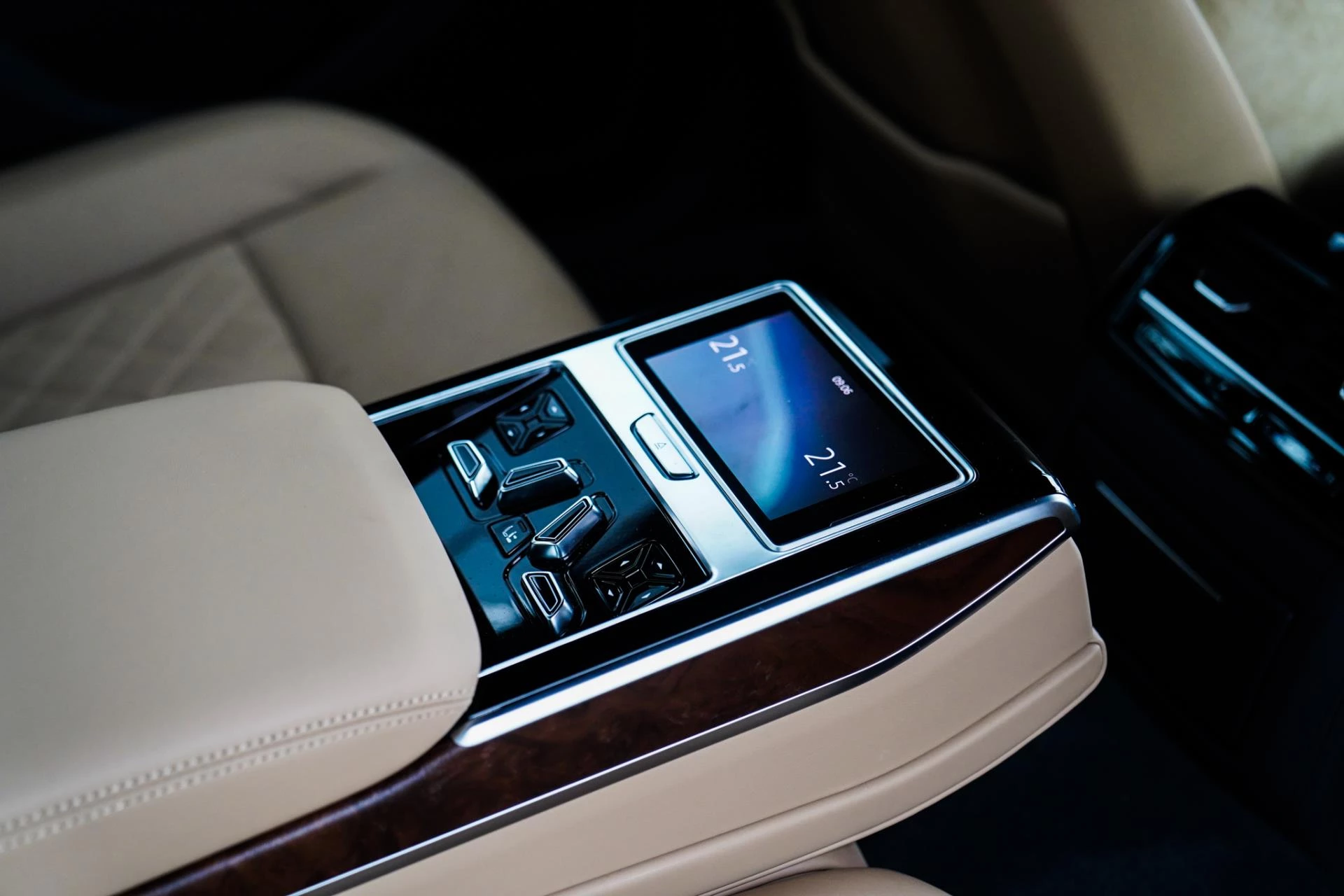 Hoofdafbeelding Audi A8