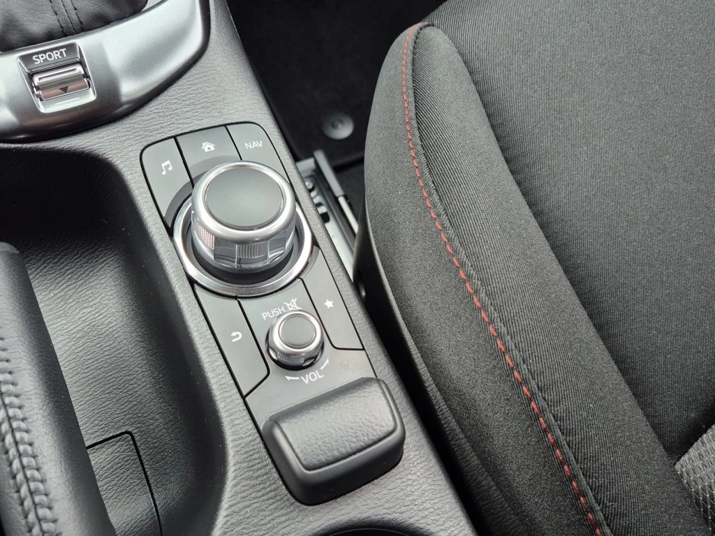 Hoofdafbeelding Mazda 2