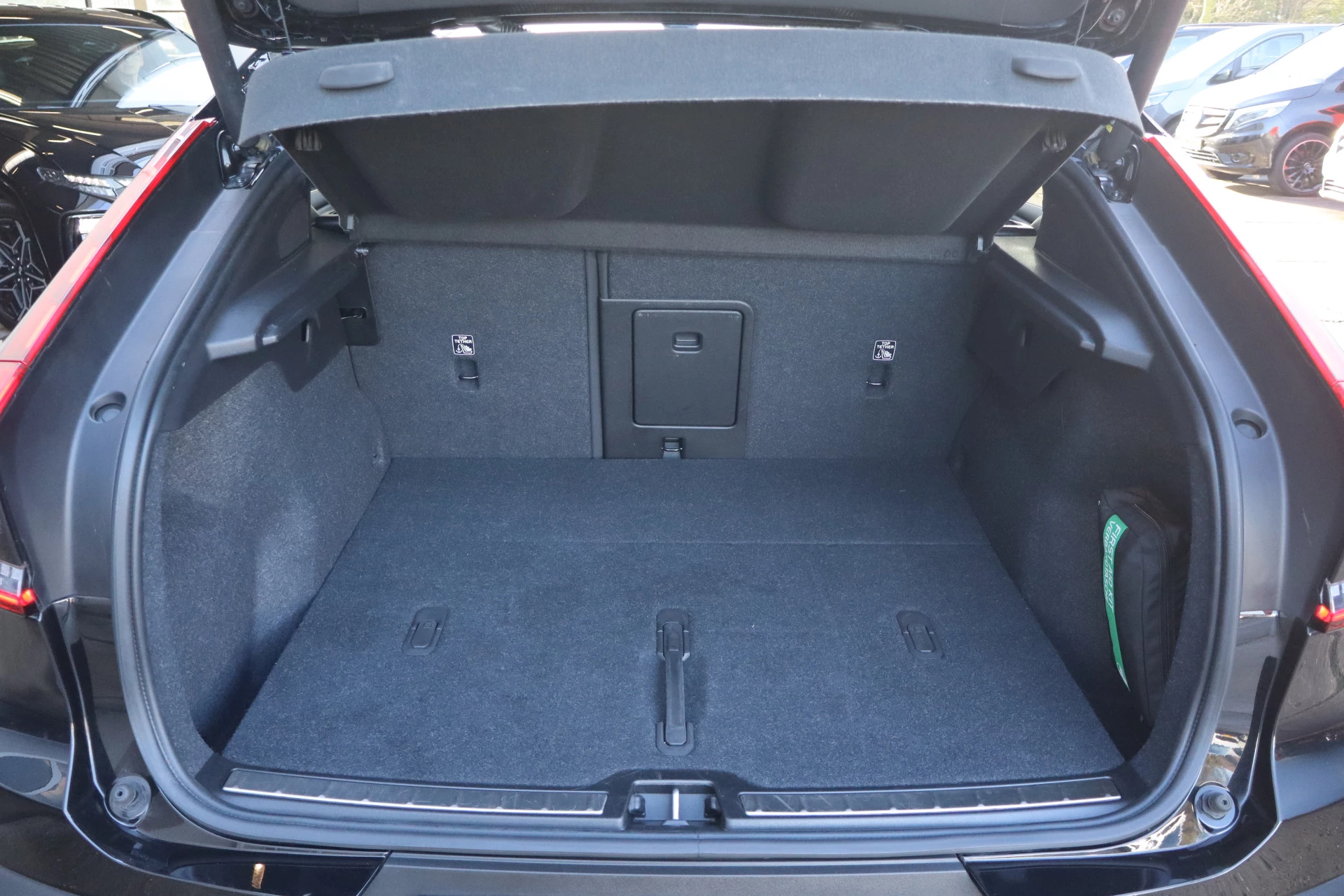 Hoofdafbeelding Volvo C40