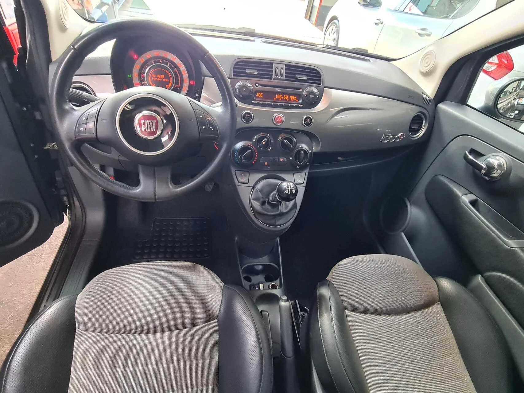 Hoofdafbeelding Fiat 500