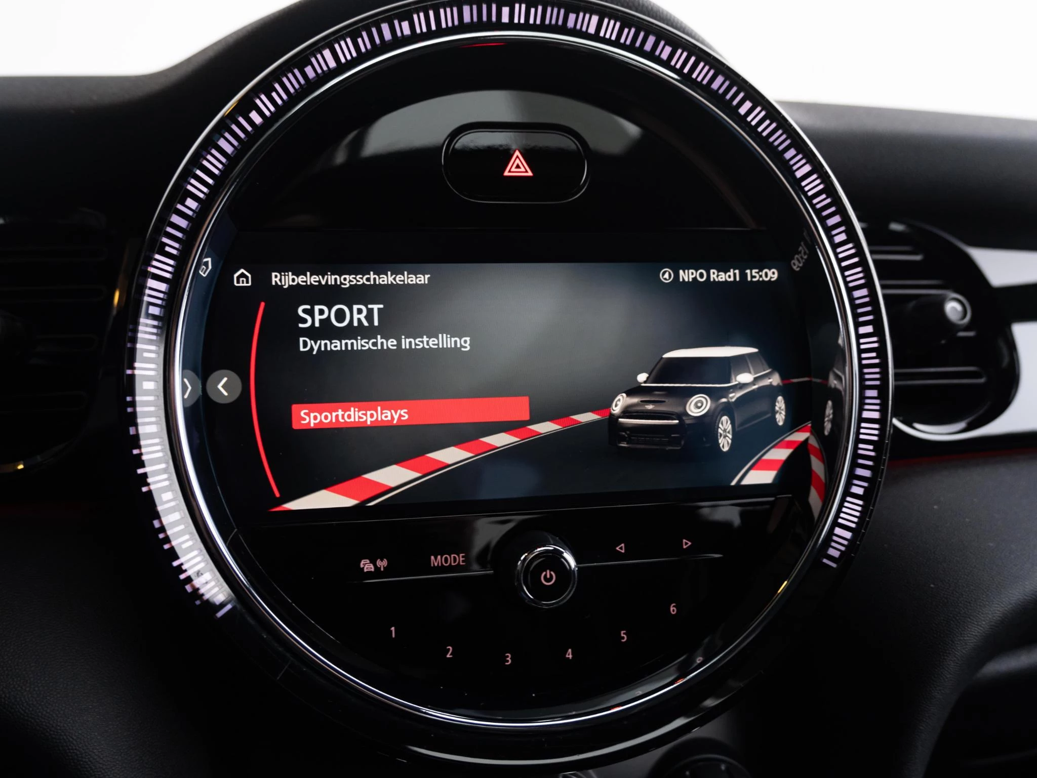 Hoofdafbeelding MINI 5-deurs