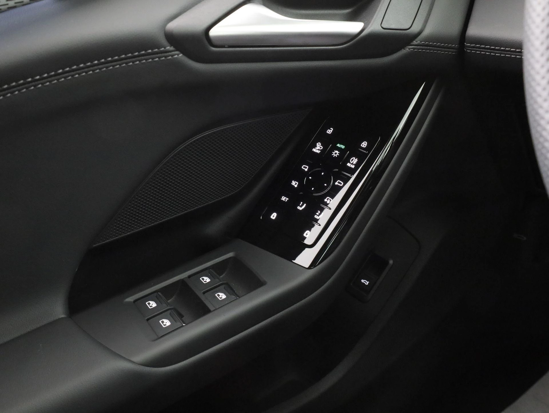 Hoofdafbeelding Audi A6 Avant e-tron