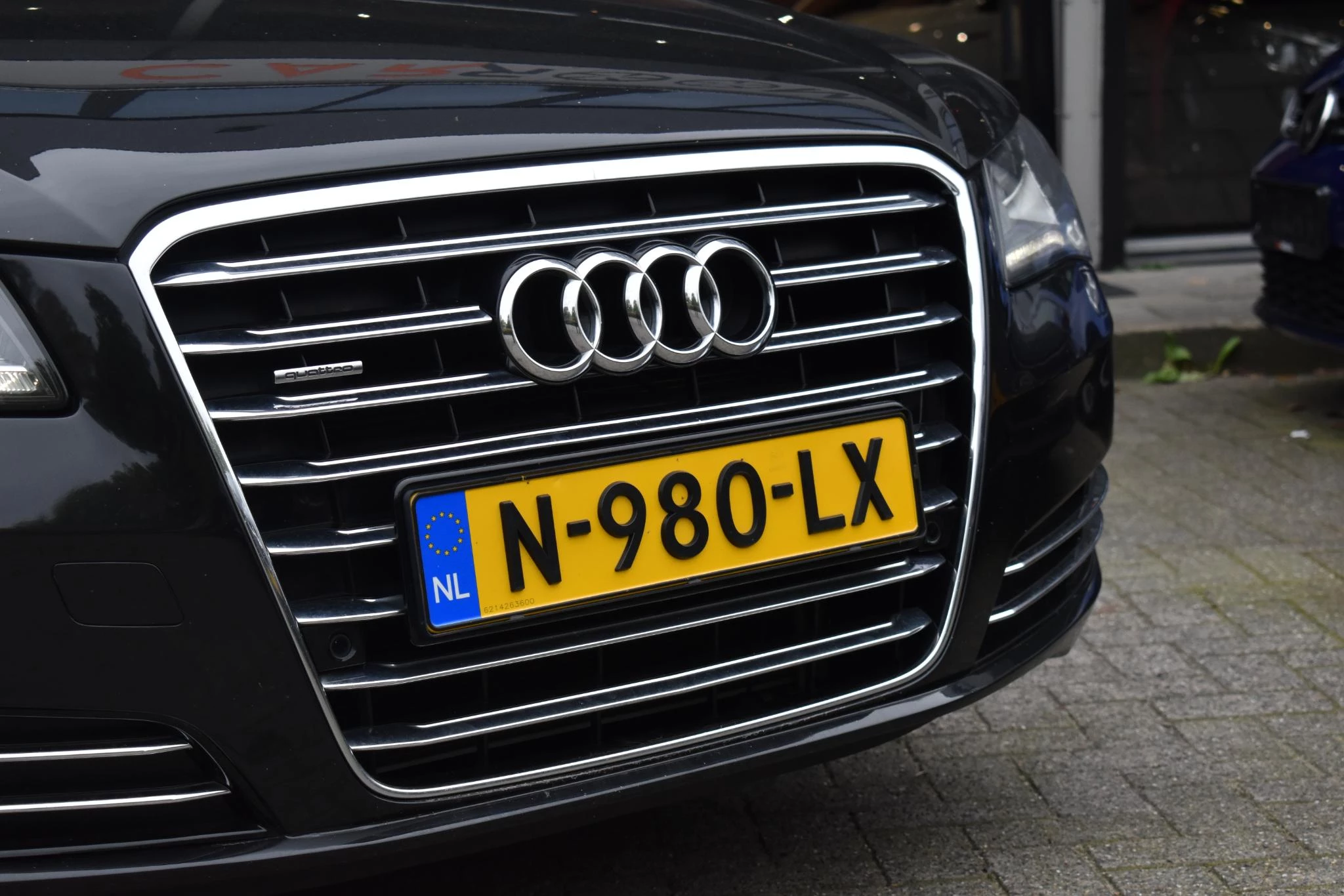 Hoofdafbeelding Audi A8
