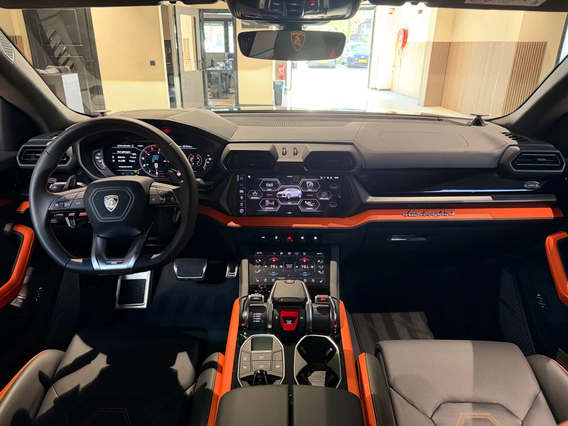 Hoofdafbeelding Lamborghini Urus