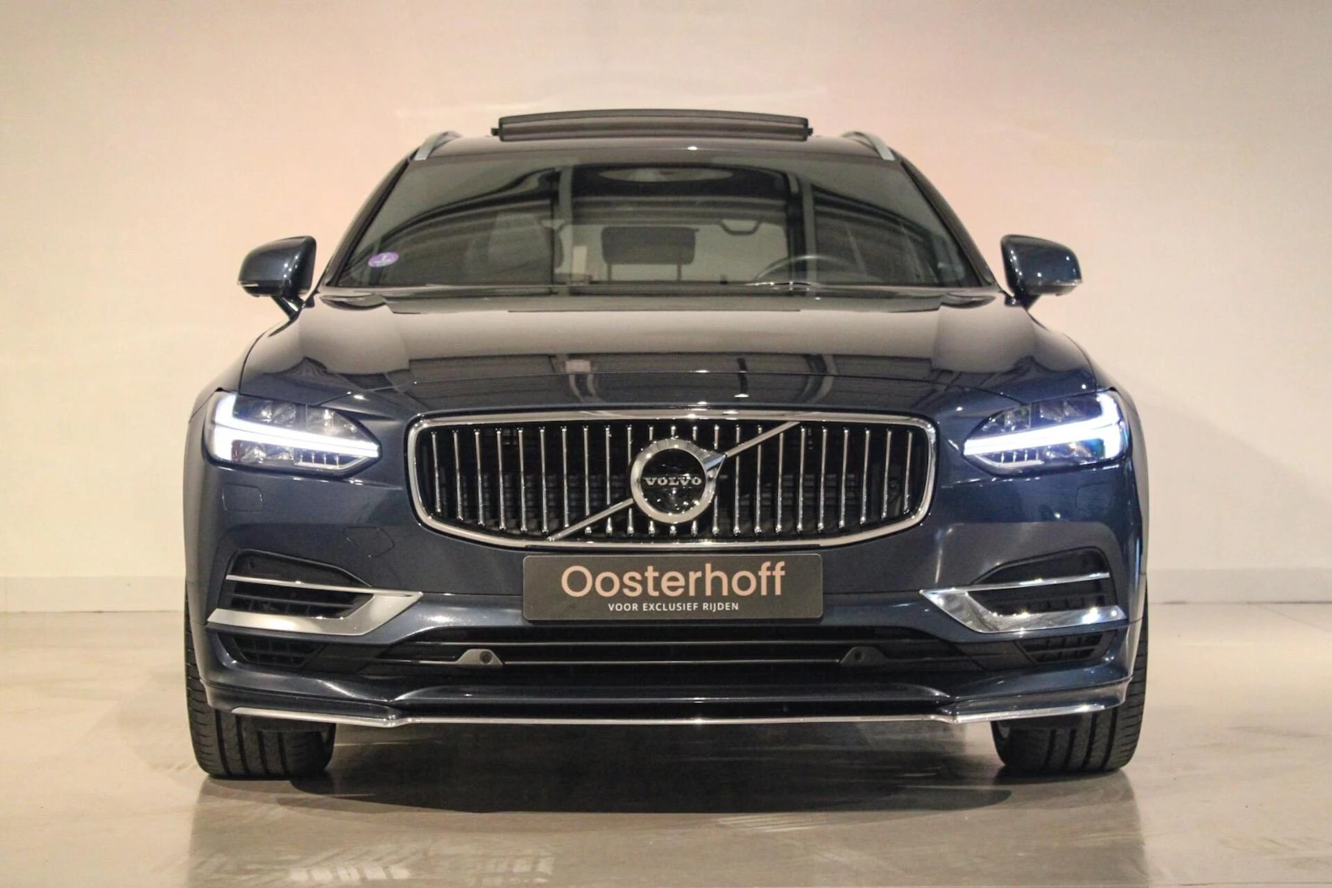 Hoofdafbeelding Volvo V90