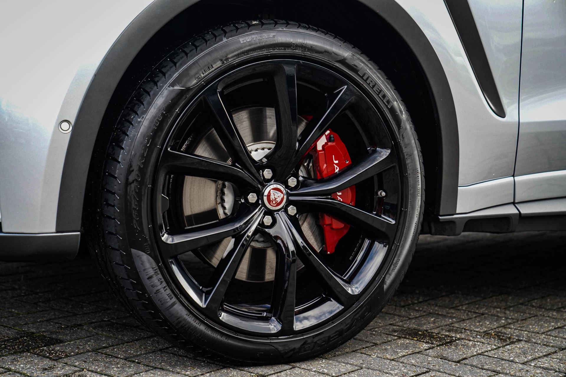 Hoofdafbeelding Jaguar F-PACE