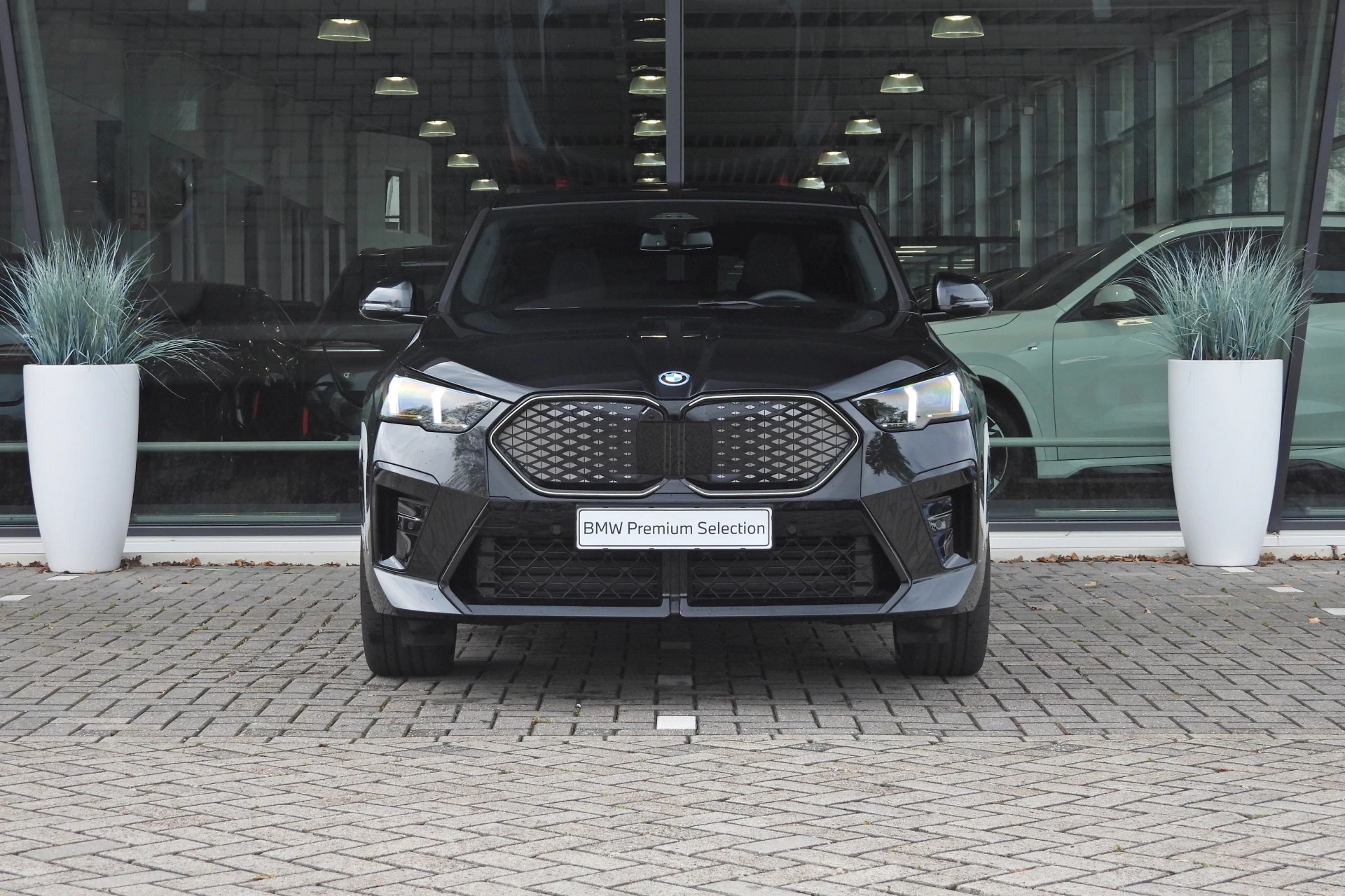 Hoofdafbeelding BMW iX2