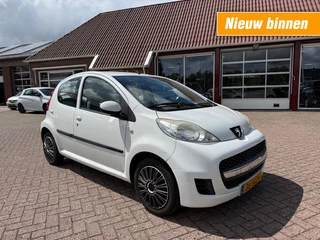 Peugeot 107 1.0 5-drs Airco/Groot scherm