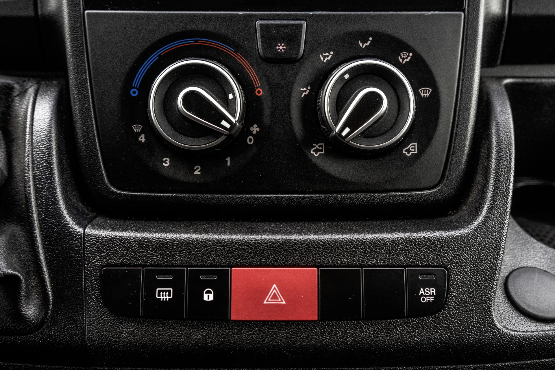 Hoofdafbeelding Peugeot Boxer