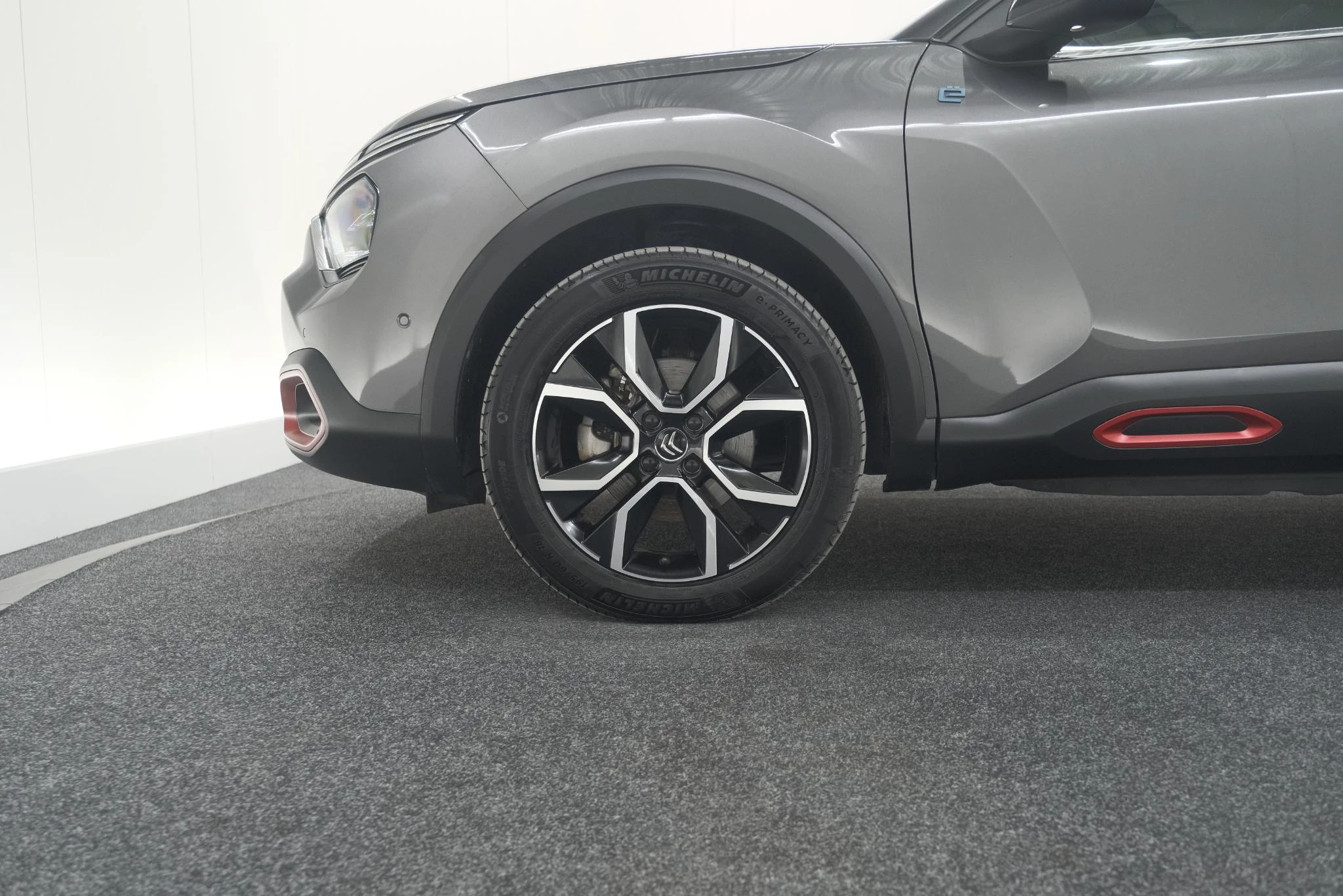 Hoofdafbeelding Citroën ë-C4